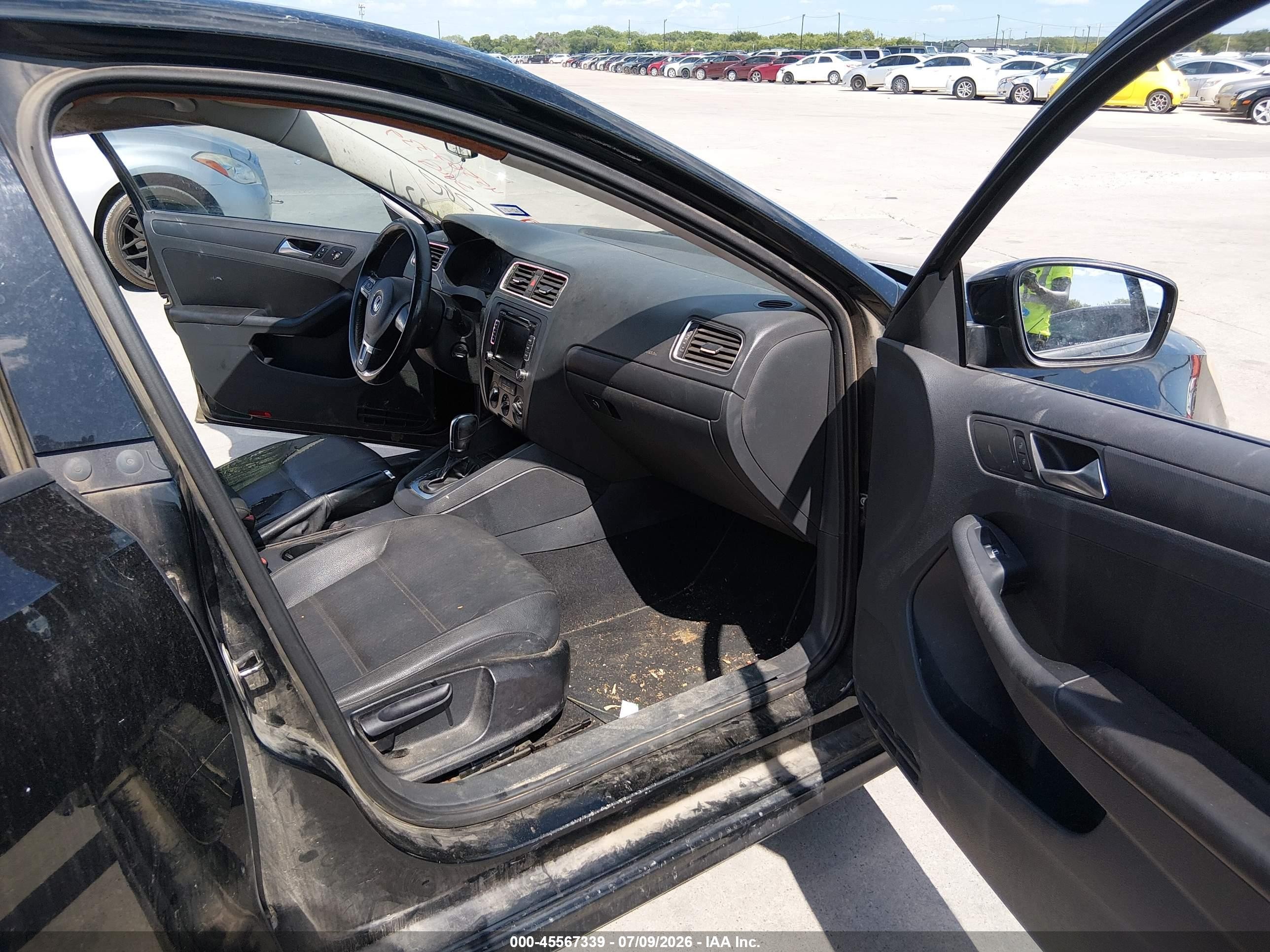 2011 Volkswagen Jetta 2.5l Se Black vin: 3VWDX7AJ6BM083749
