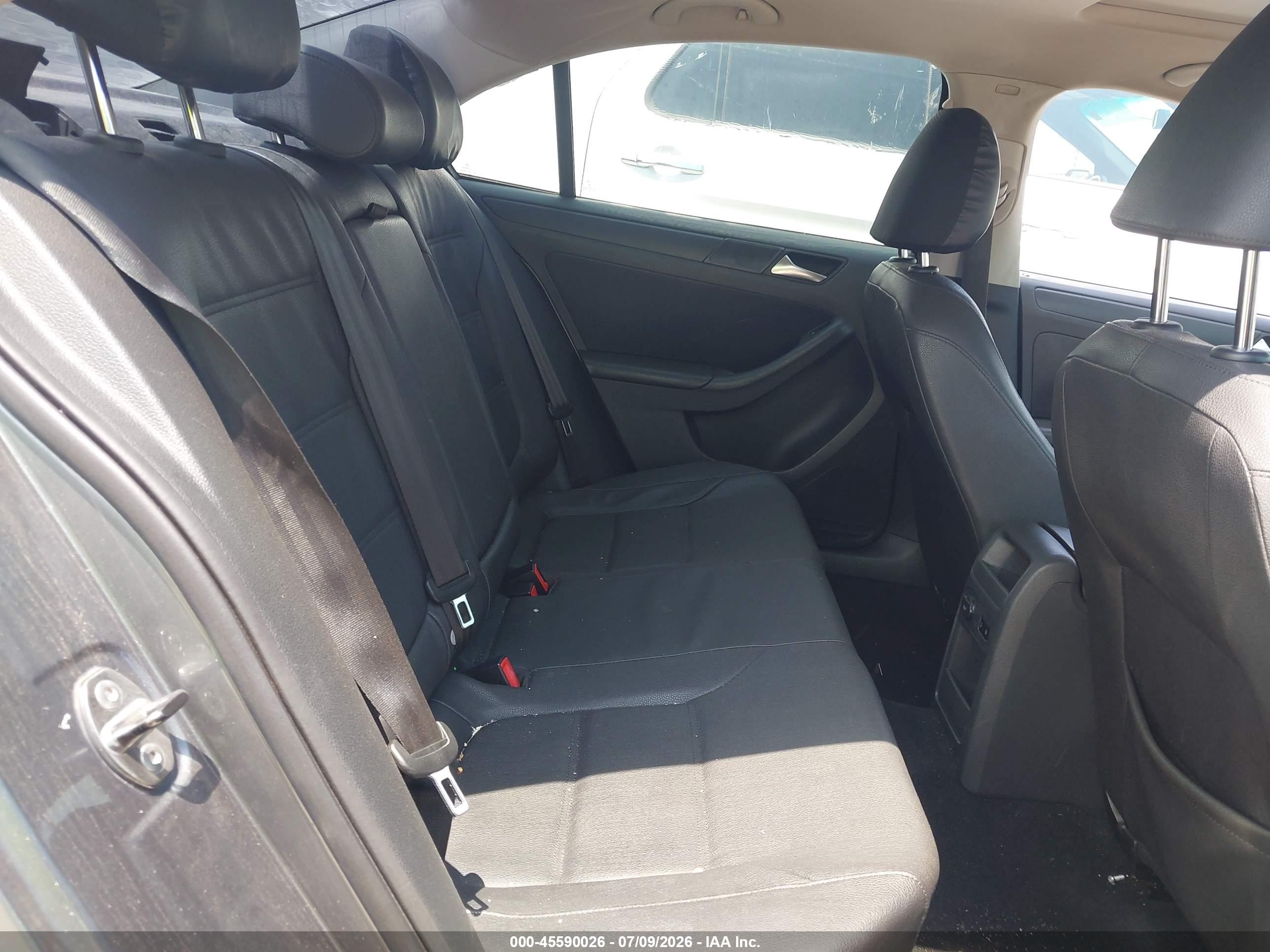2011 Volkswagen Jetta 2.5l Se Gray vin: 3VWDX7AJ6BM330056