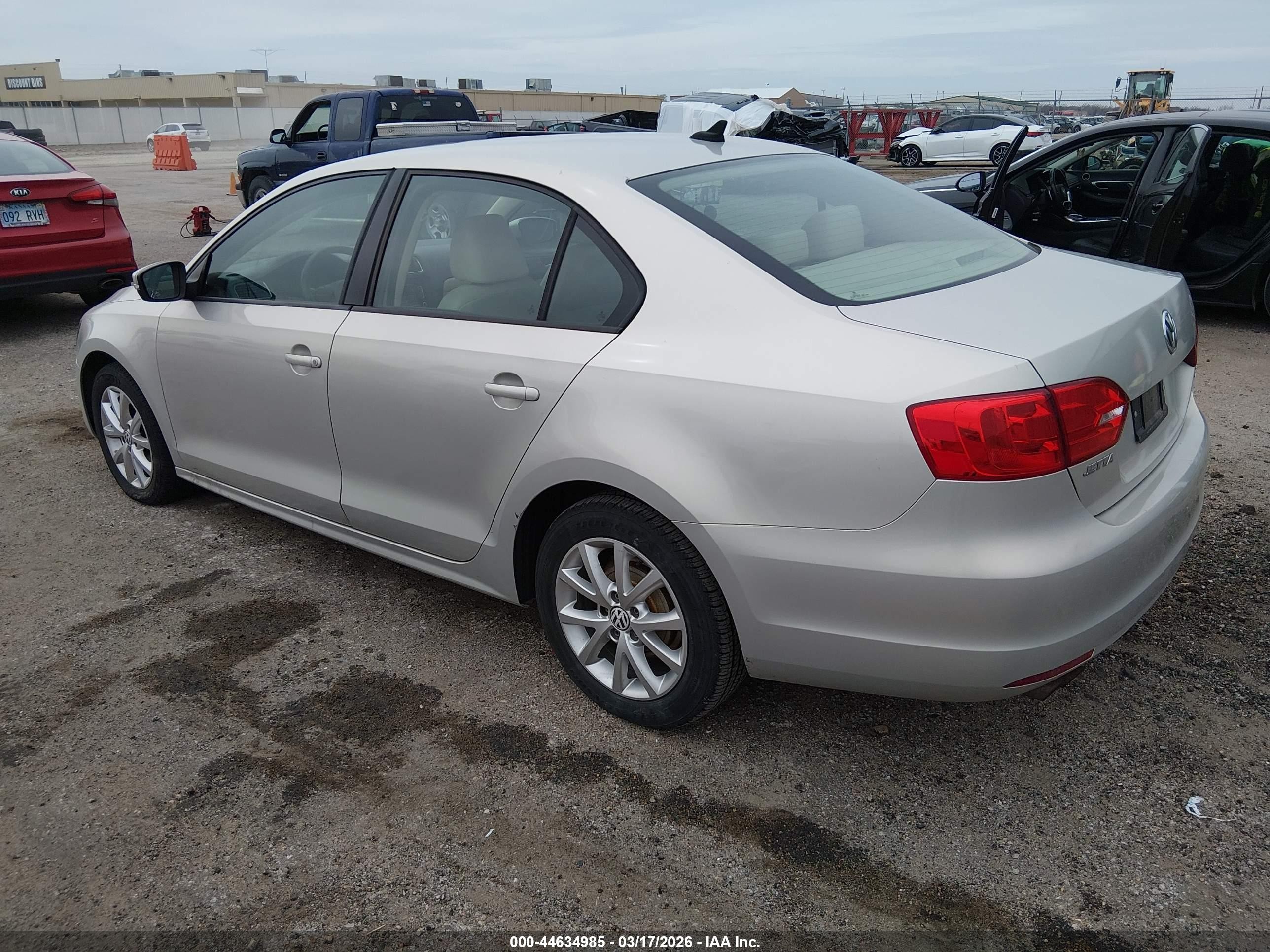 2011 Volkswagen Jetta 2.5l Se Gray vin: 3VWDX7AJ6BM378849