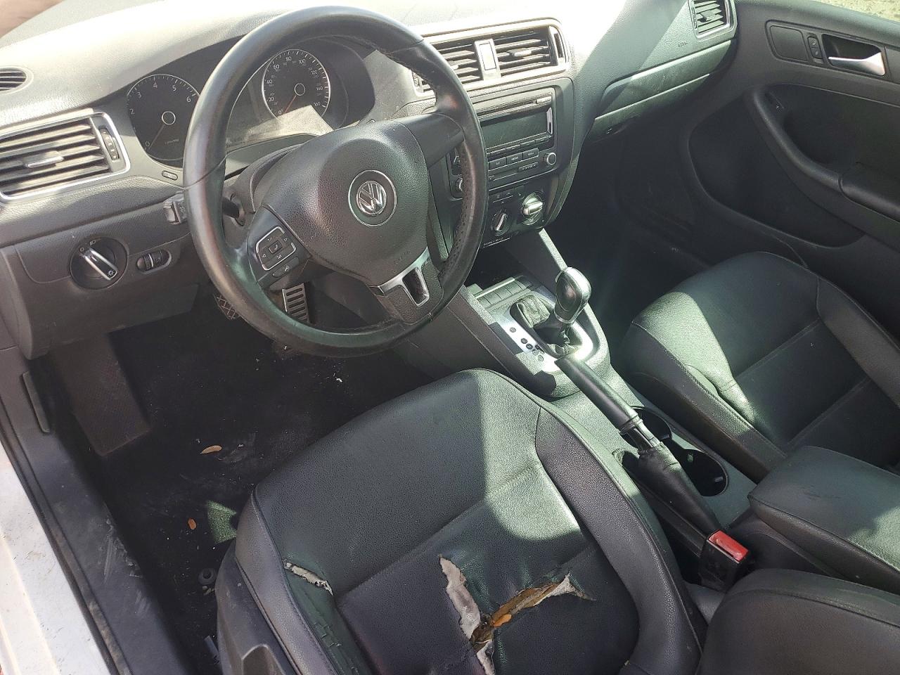 2012 Volkswagen Jetta Se Белый vin: 3VWDX7AJ6CM323514