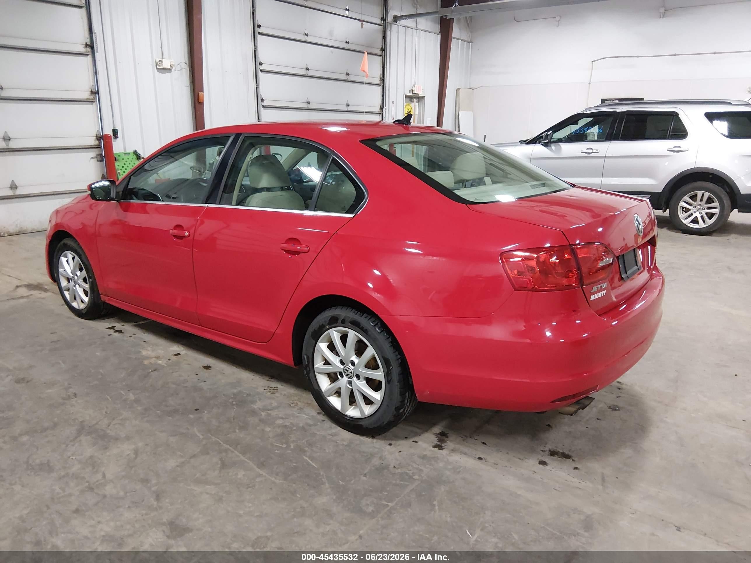 2013 Volkswagen Jetta 2.5l Se Red vin: 3VWDX7AJ6DM368406