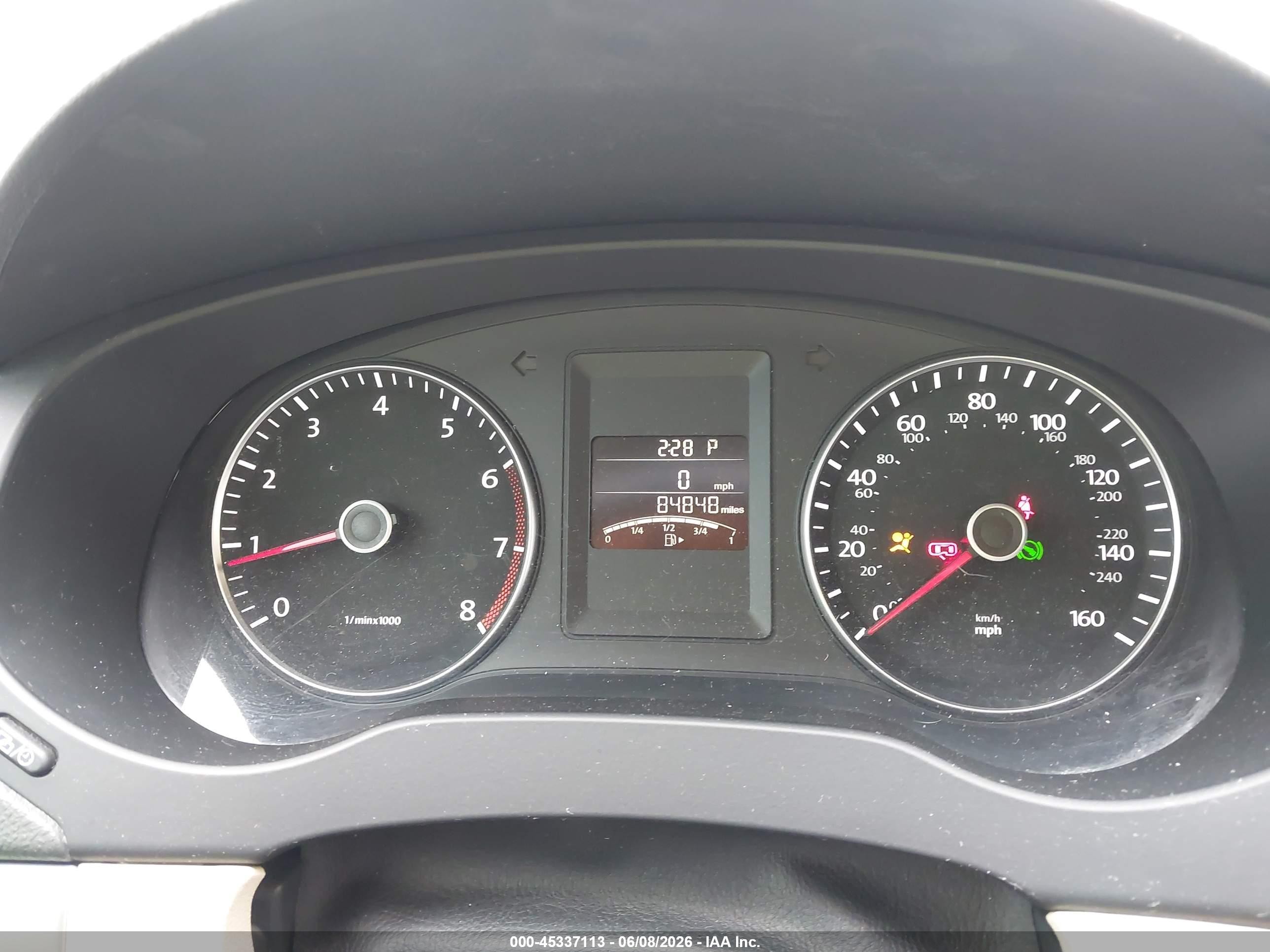 2013 Volkswagen Jetta 2.5l Se Белый vin: 3VWDX7AJ6DM448644