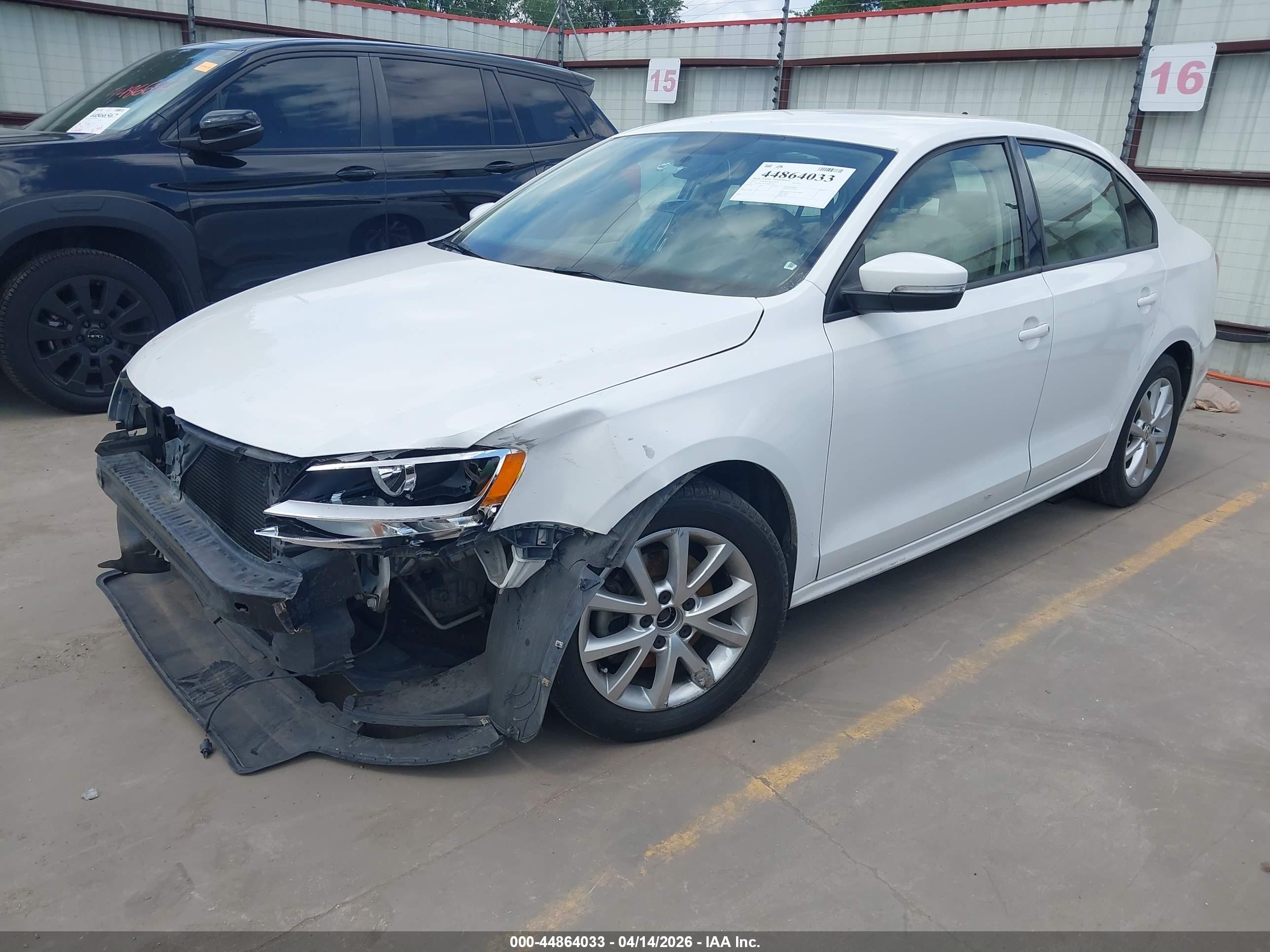 2012 Volkswagen Jetta 2.5l Se White vin: 3VWDX7AJ7CM064726