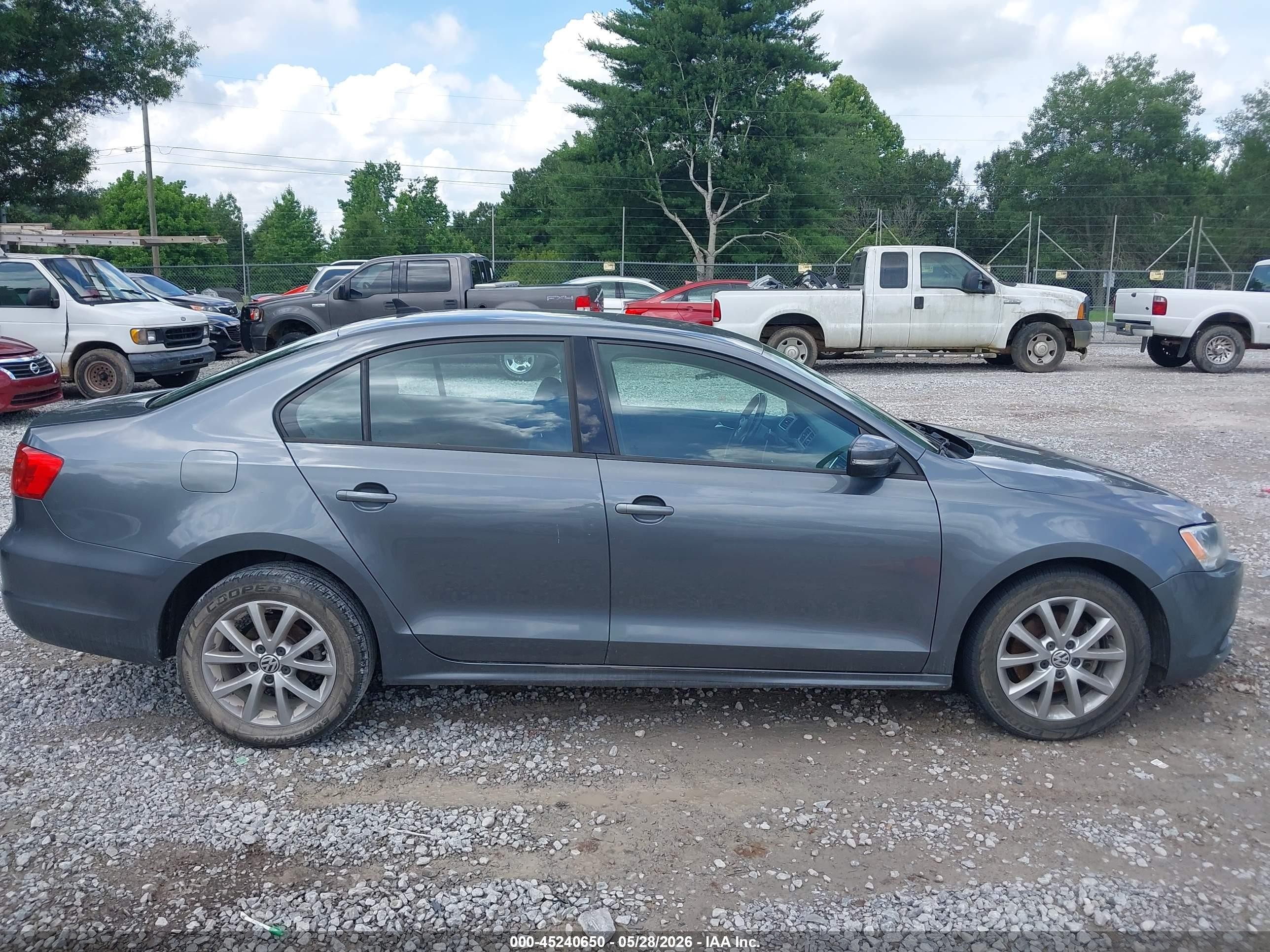 2012 Volkswagen Jetta 2.5l Se Серый vin: 3VWDX7AJ7CM417062