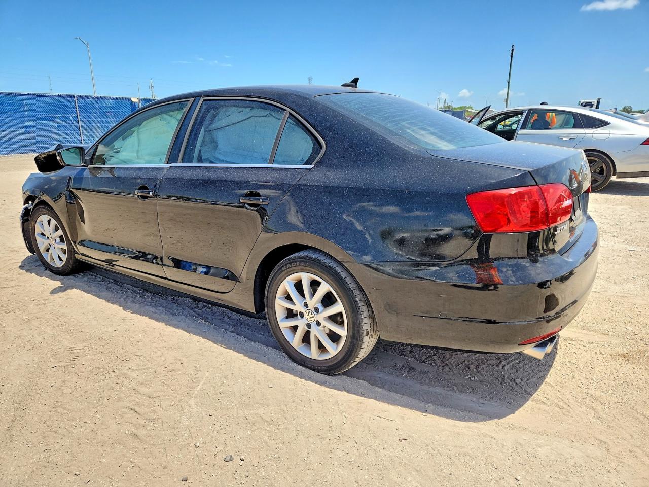 2013 Volkswagen Jetta Se Black vin: 3VWDX7AJ7DM260330