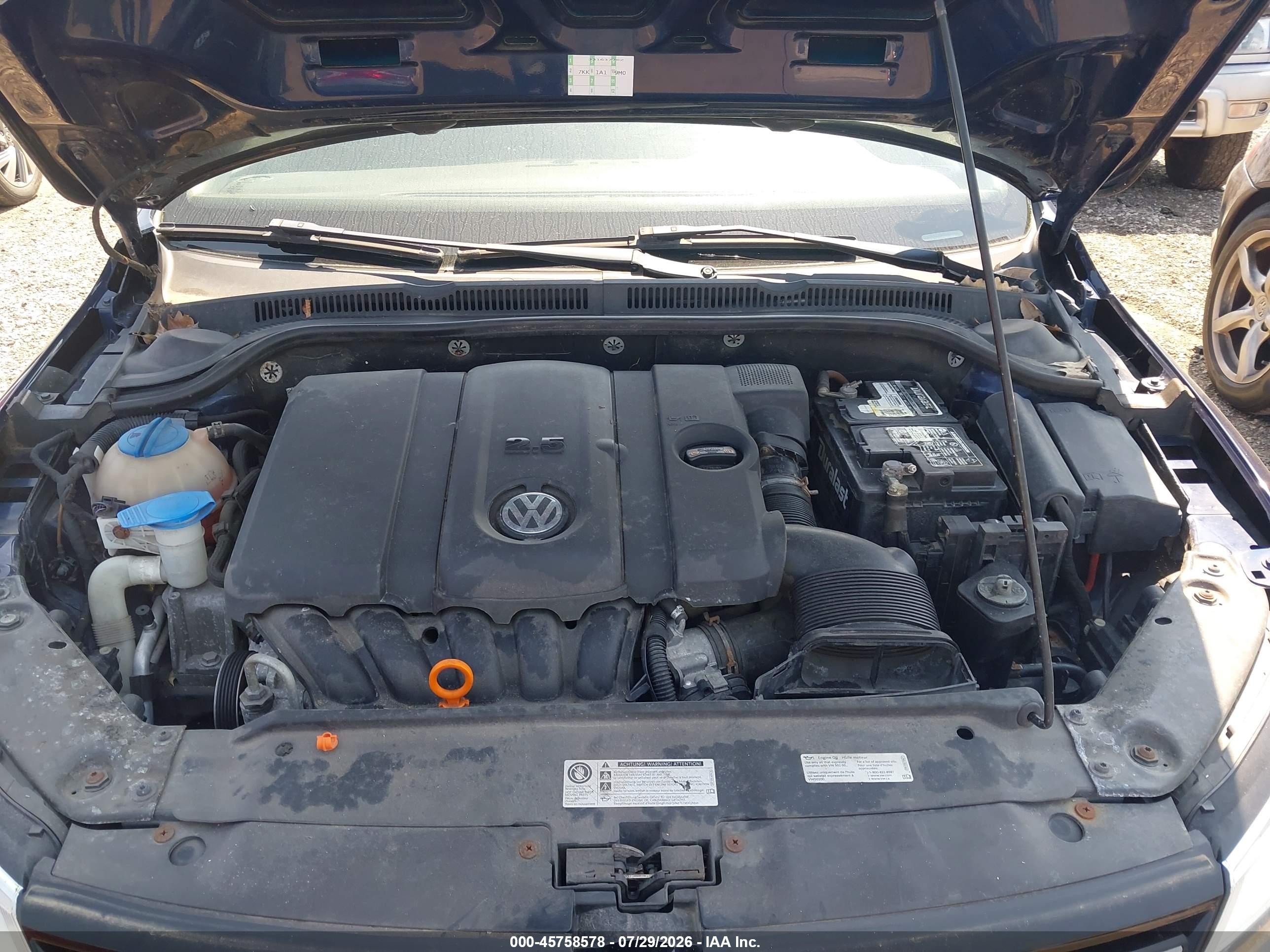 2013 Volkswagen Jetta 2.5l Se Blue vin: 3VWDX7AJ7DM368205