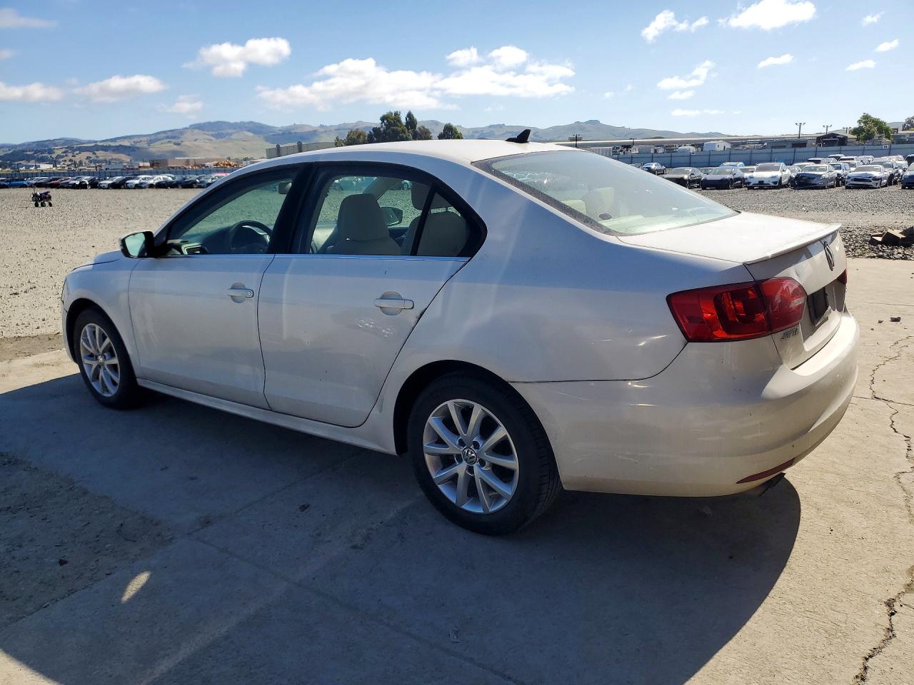2013 Volkswagen Jetta Se White vin: 3VWDX7AJ7DM422747