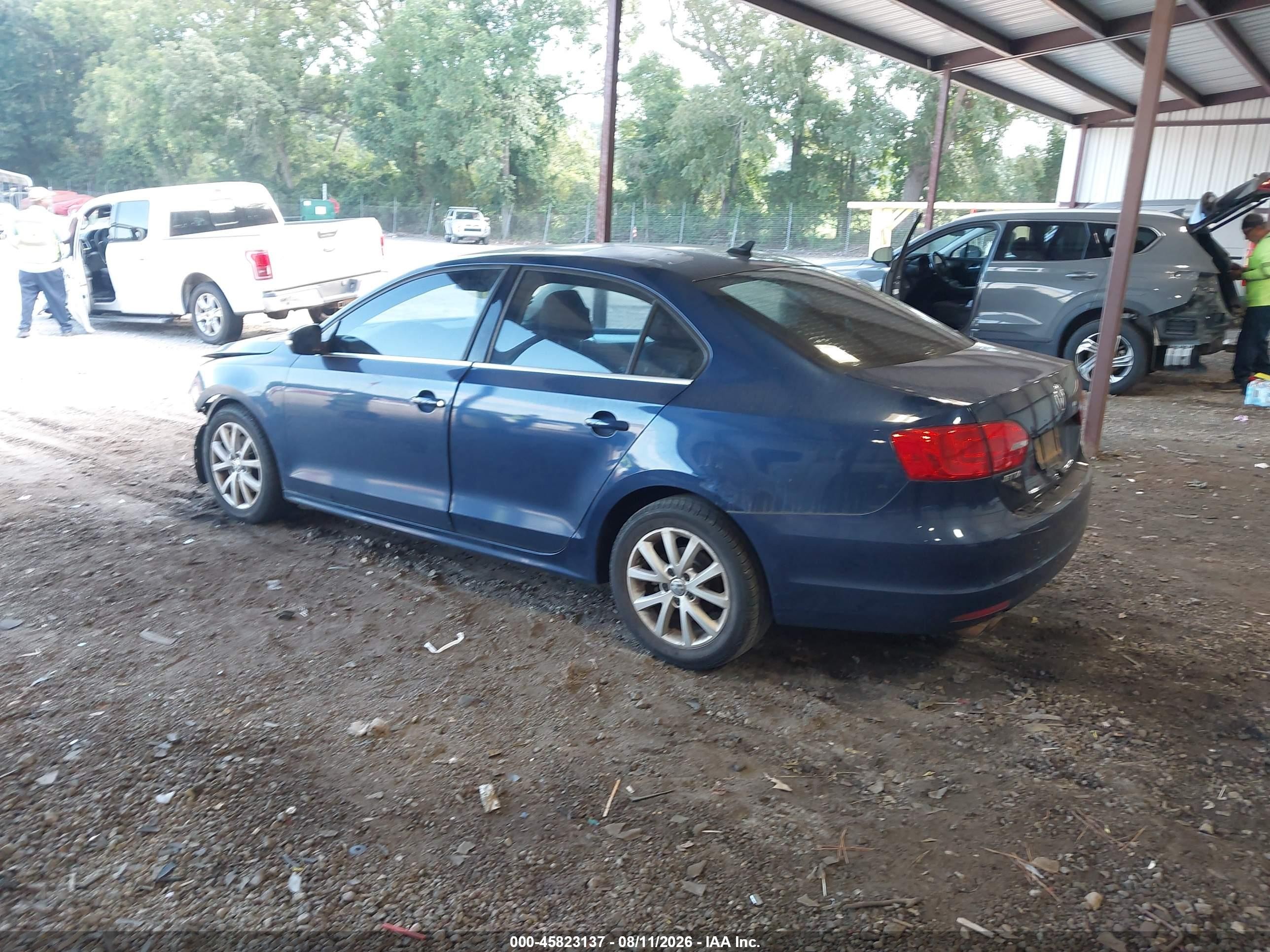 2013 Volkswagen Jetta 2.5l Se Blue vin: 3VWDX7AJ7DM426037