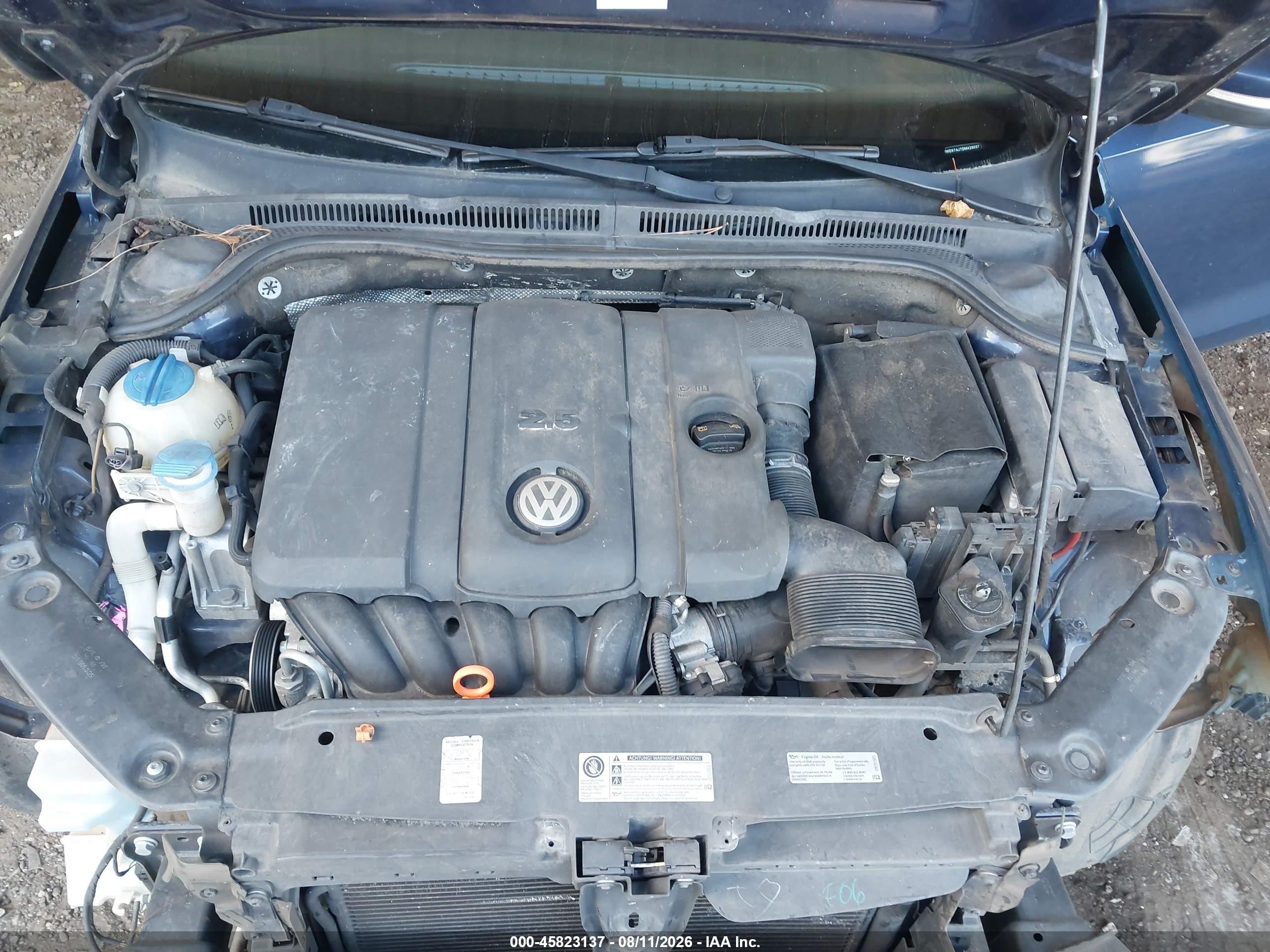 2013 Volkswagen Jetta 2.5l Se Blue vin: 3VWDX7AJ7DM426037