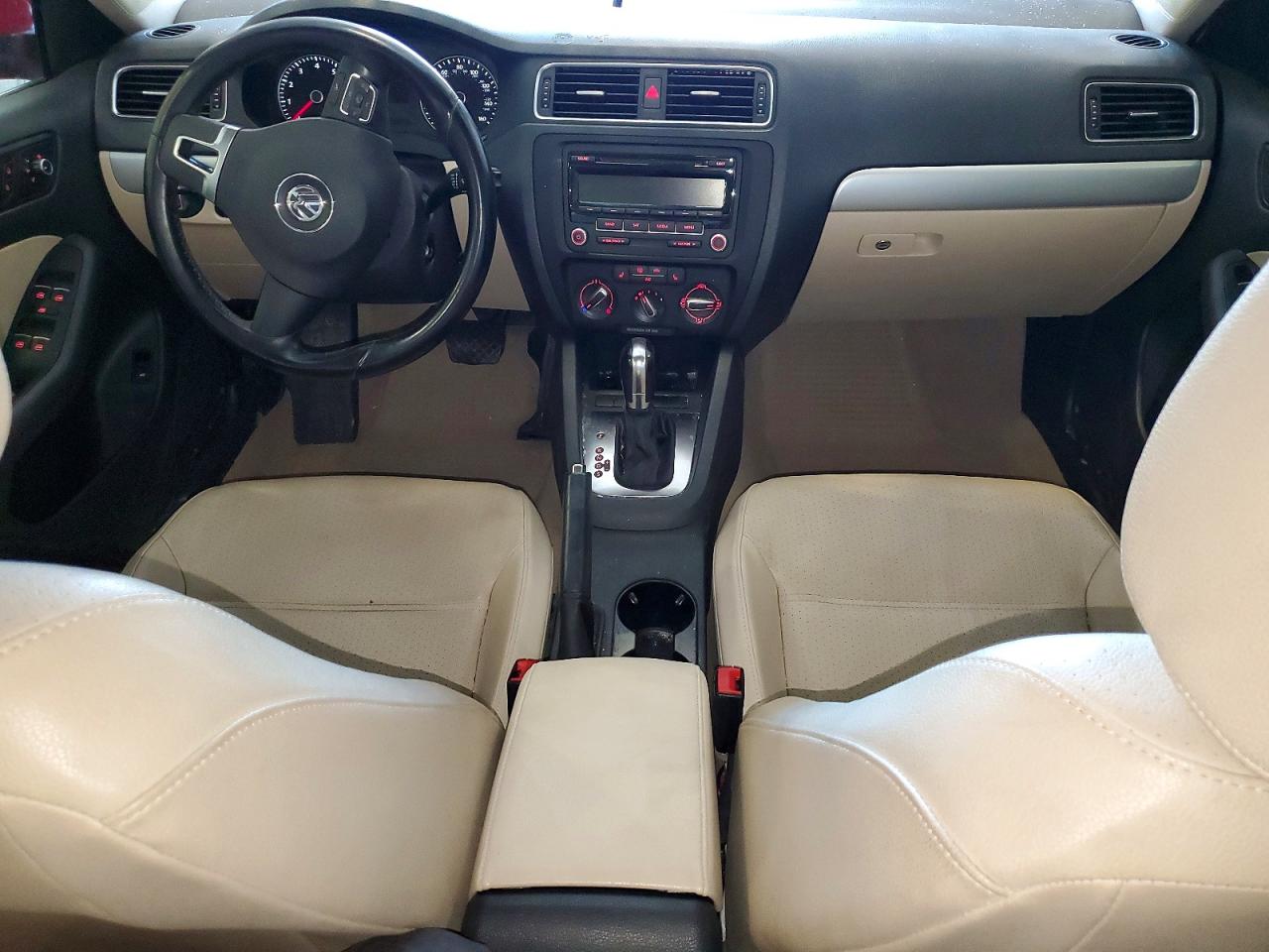 2013 Volkswagen Jetta Se Red vin: 3VWDX7AJ7DM455764