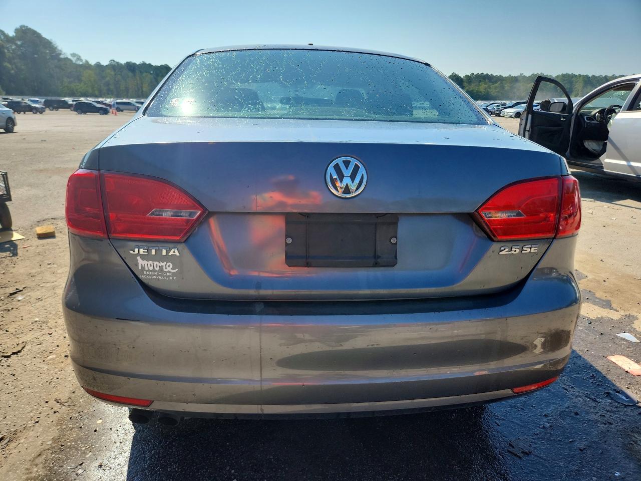 2011 Volkswagen Jetta Se Gray vin: 3VWDX7AJ8BM327191
