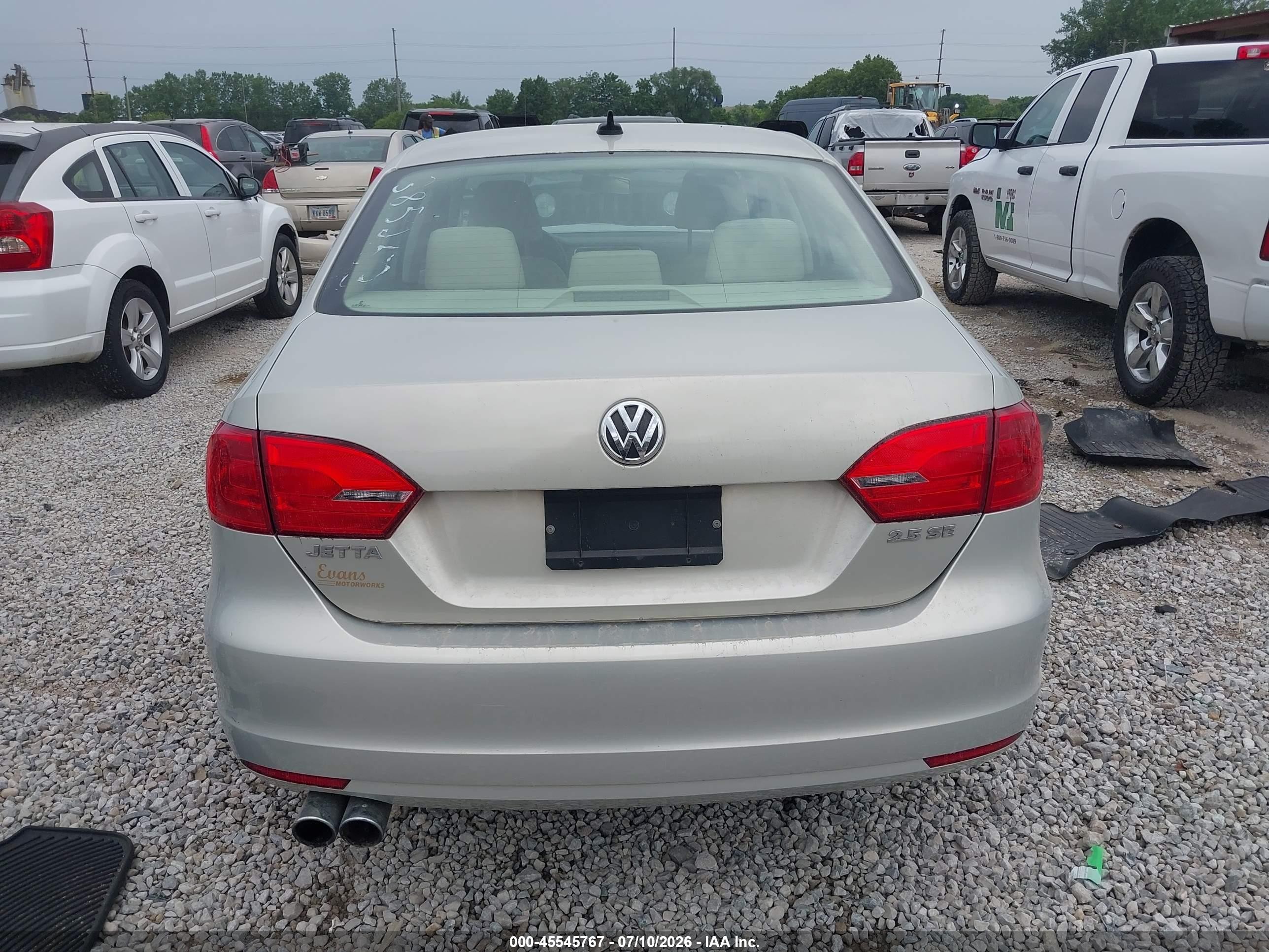 2011 Volkswagen Jetta 2.5l Se Gold vin: 3VWDX7AJ8BM385253