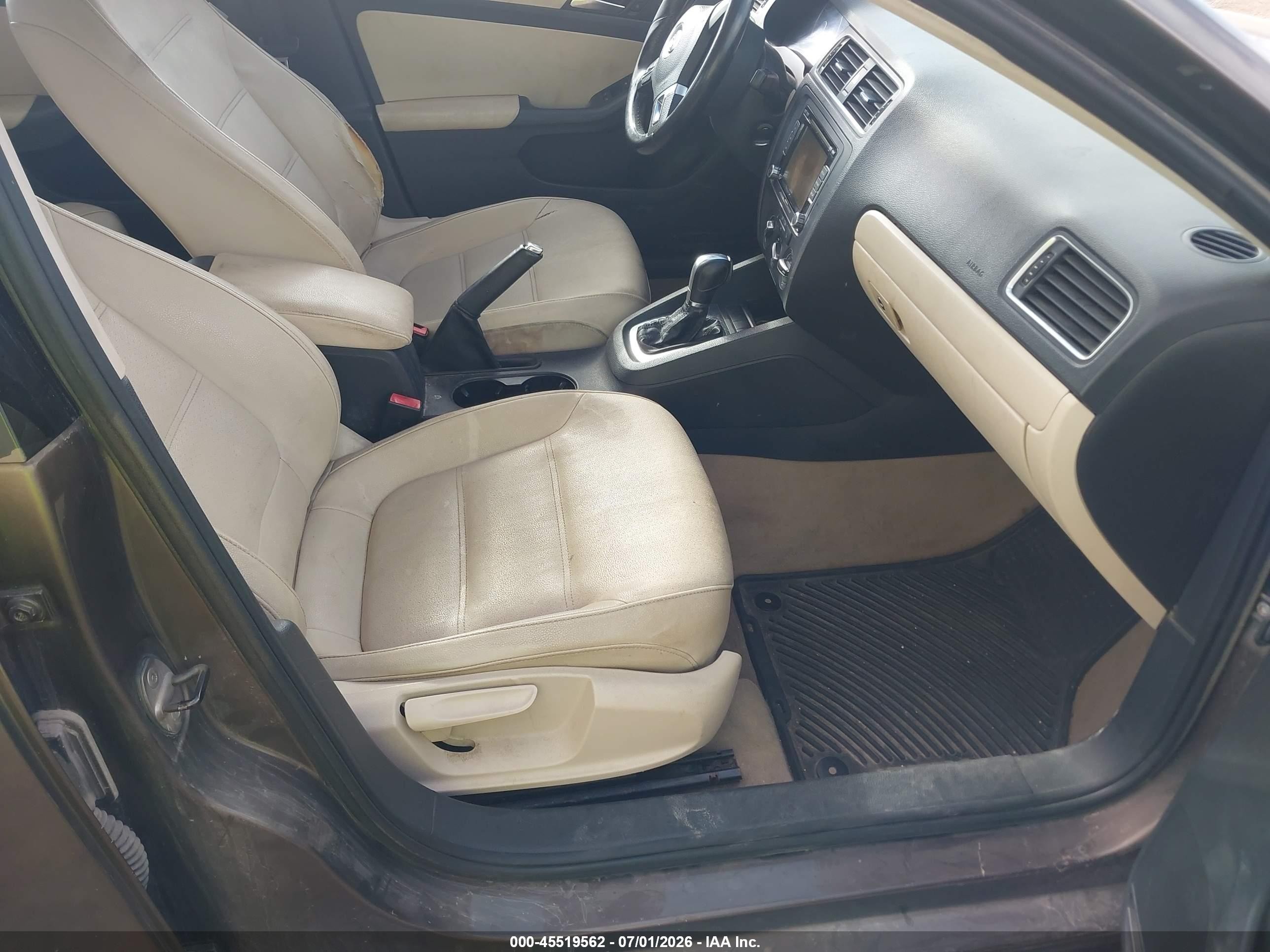 2012 Volkswagen Jetta 2.5l Se Brown vin: 3VWDX7AJ8CM311381