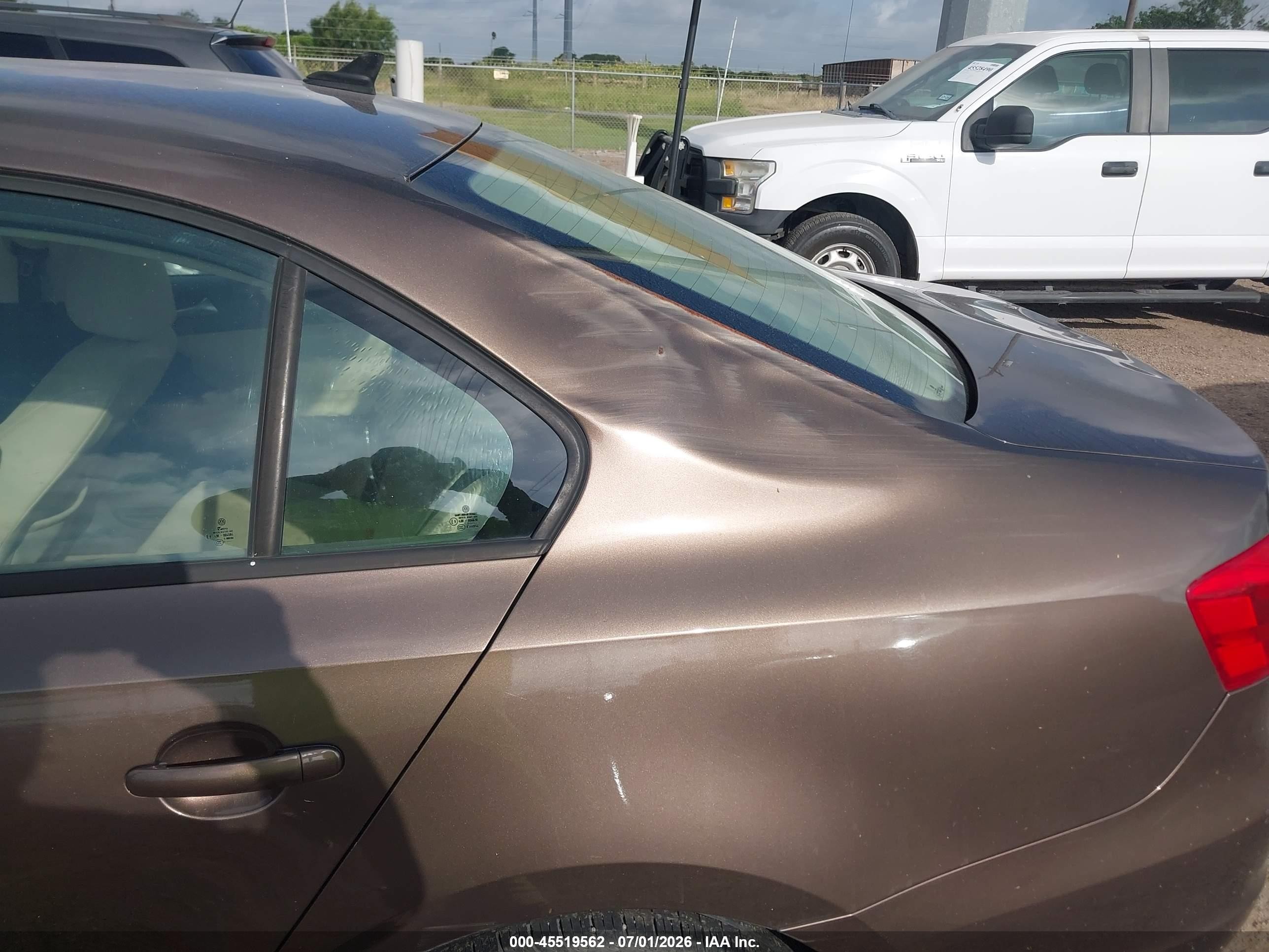 2012 Volkswagen Jetta 2.5l Se Brown vin: 3VWDX7AJ8CM311381