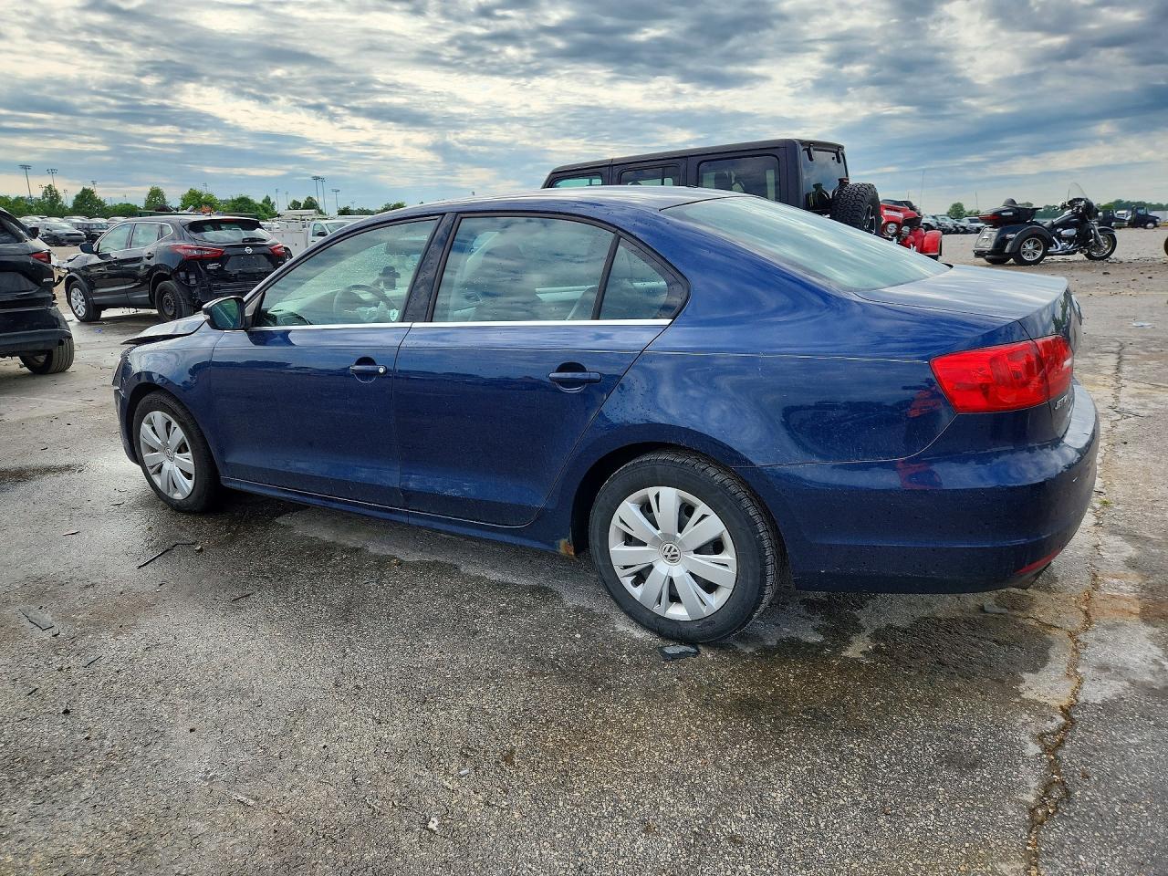 2013 Volkswagen Jetta Se Blue vin: 3VWDX7AJ8DM202503