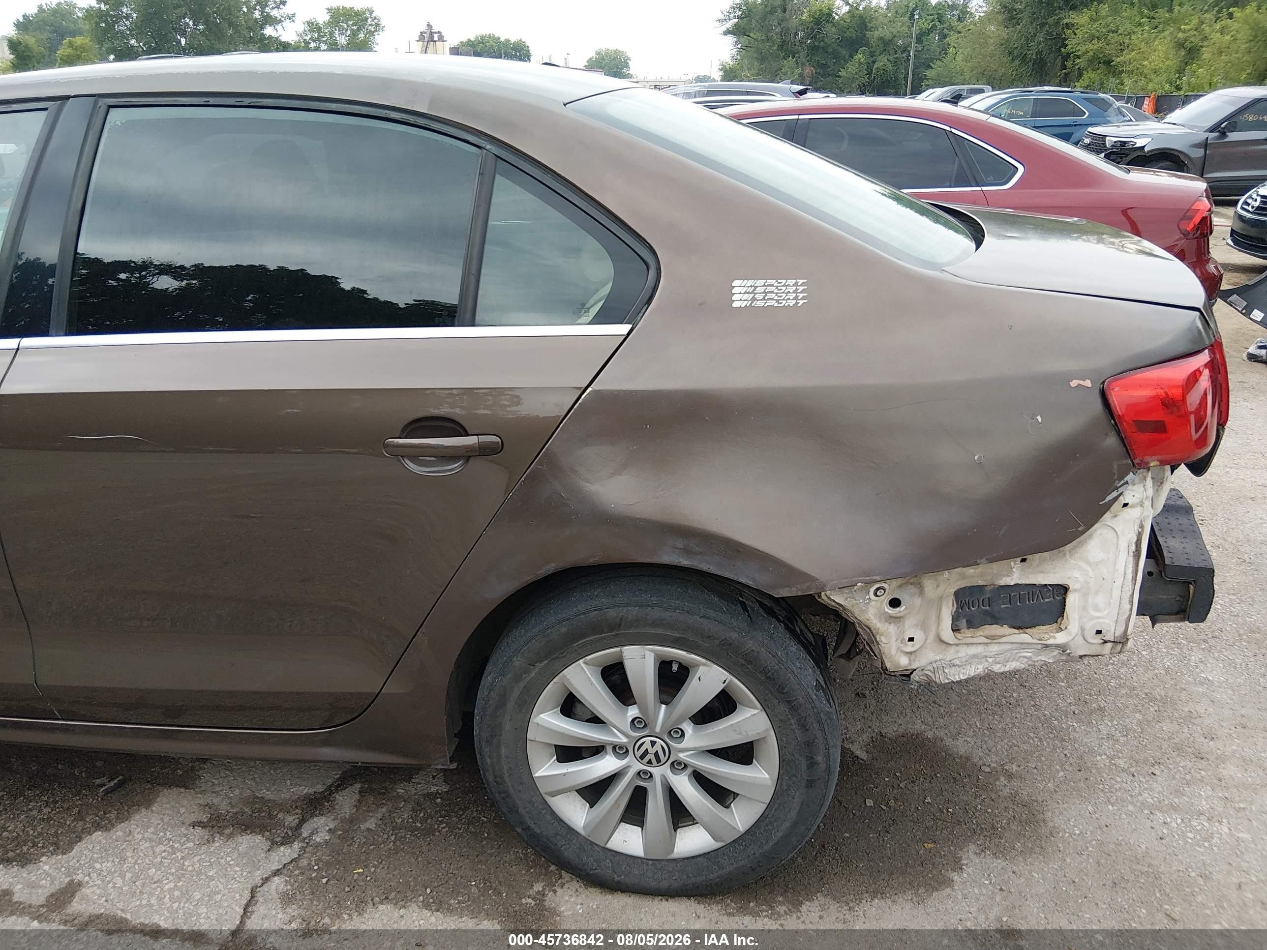 2013 Volkswagen Jetta 2.5l Se Brown vin: 3VWDX7AJ8DM294096