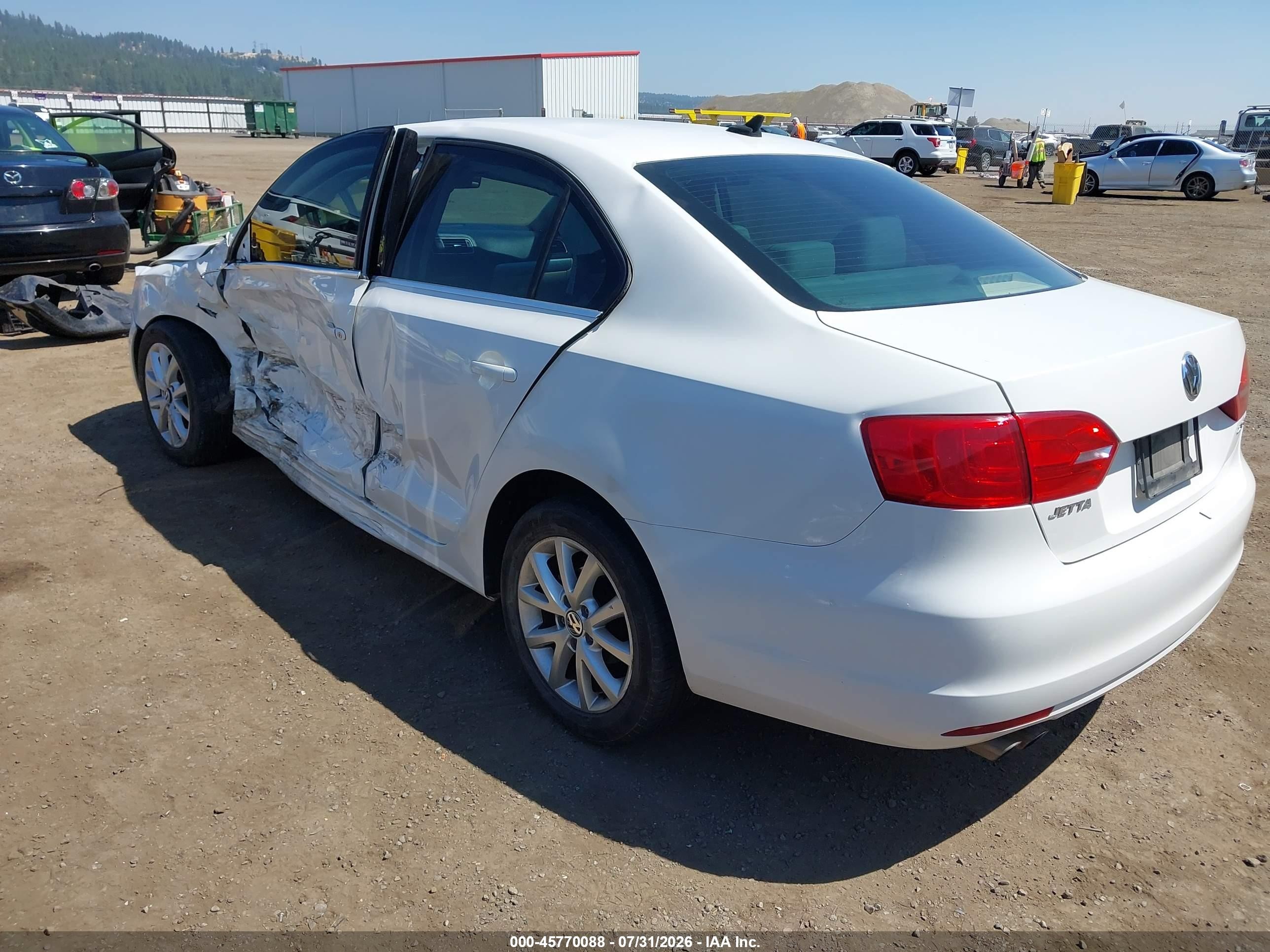 2013 Volkswagen Jetta 2.5l Se White vin: 3VWDX7AJ8DM391511