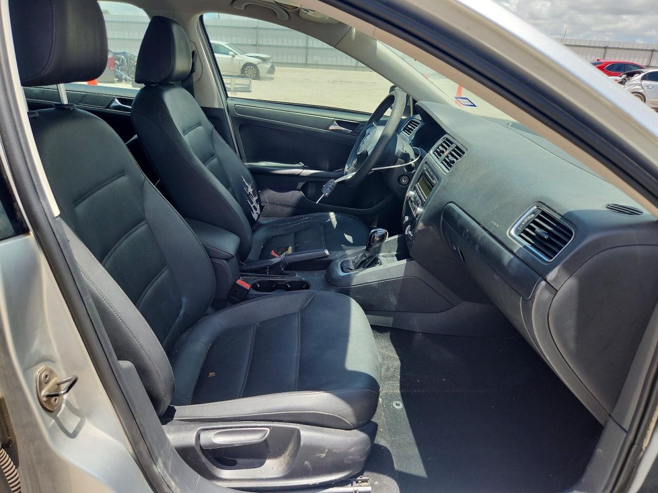 2011 Volkswagen Jetta Se Silver vin: 3VWDX7AJ9BM303952