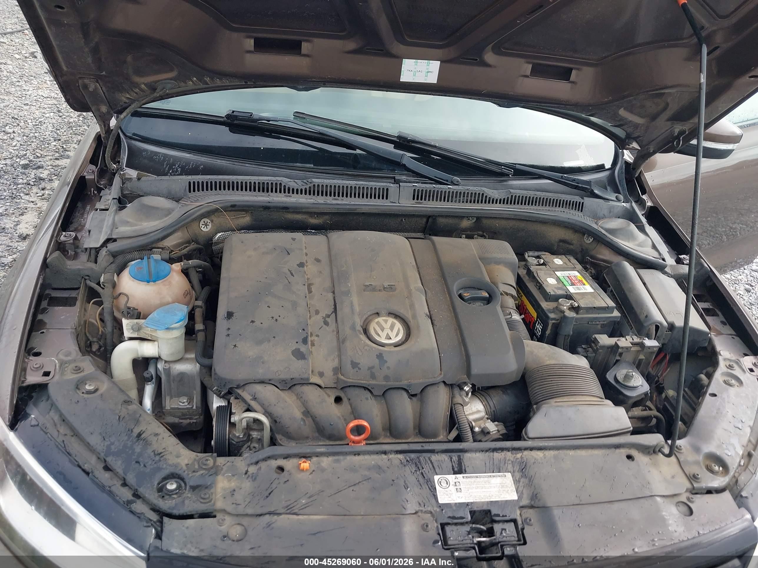 2011 Volkswagen Jetta 2.5l Se Brown vin: 3VWDX7AJ9BM327359