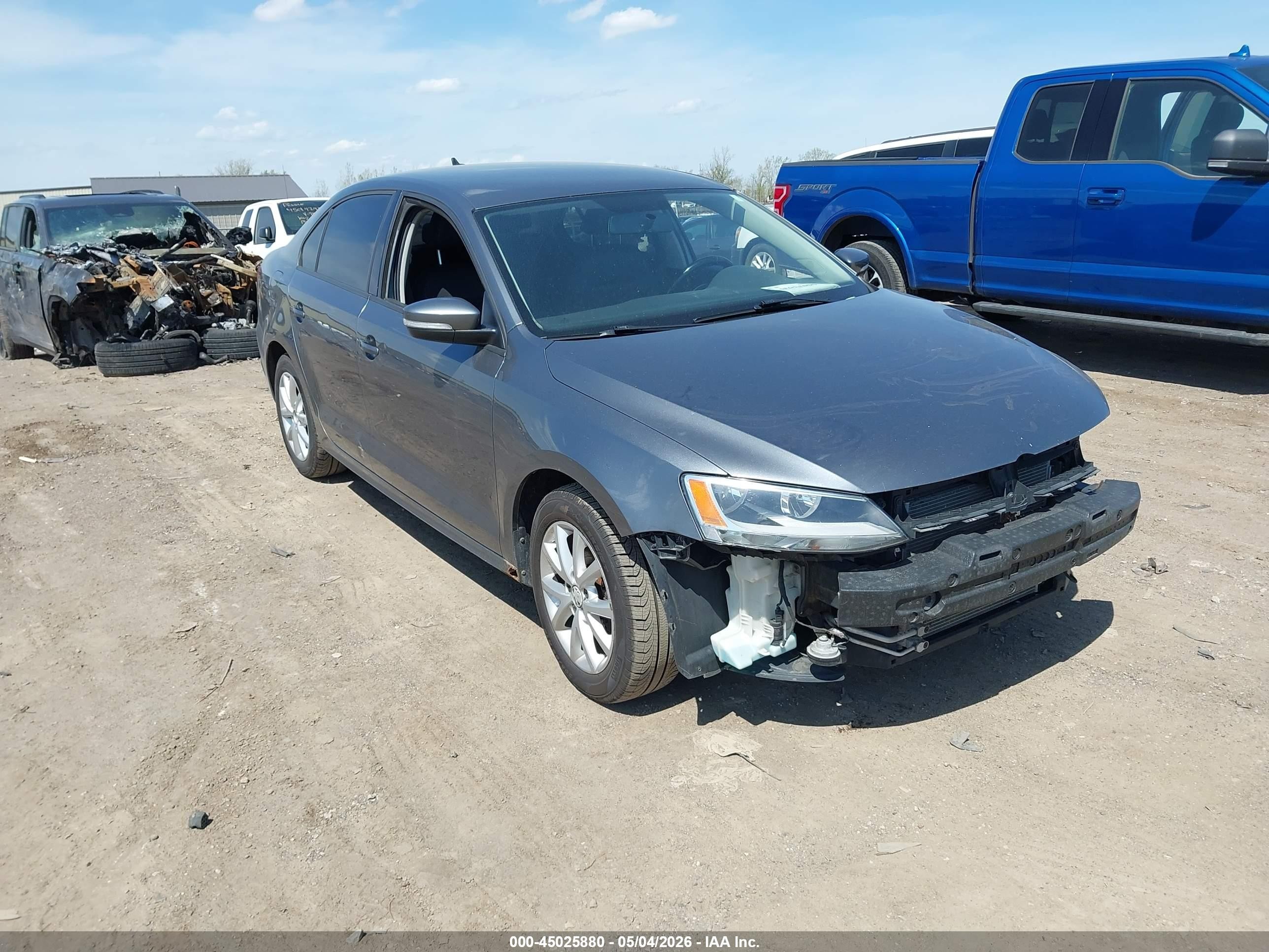 3VWDX7AJ9BM329726