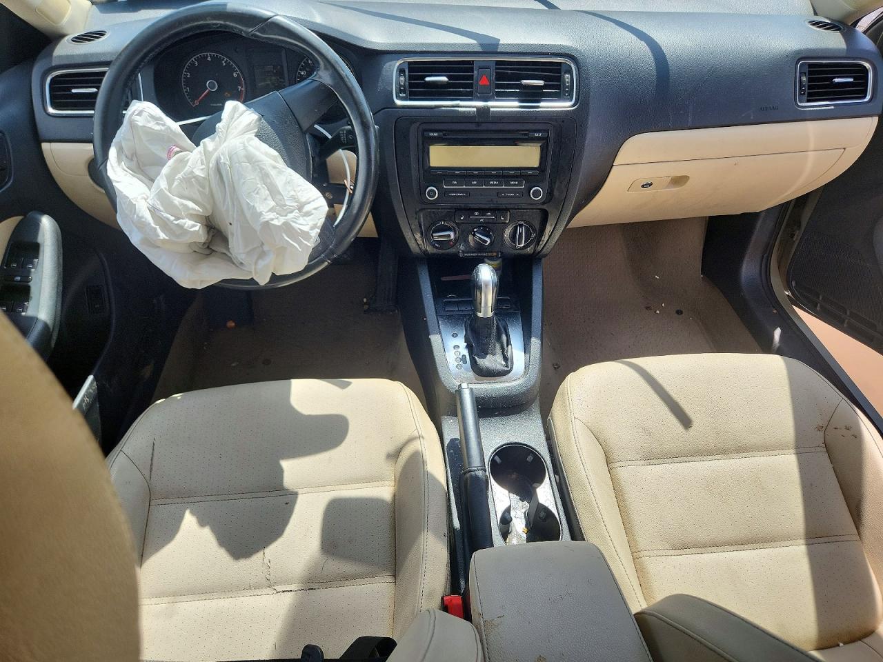 2011 Volkswagen Jetta Se Gold vin: 3VWDX7AJ9BM355078