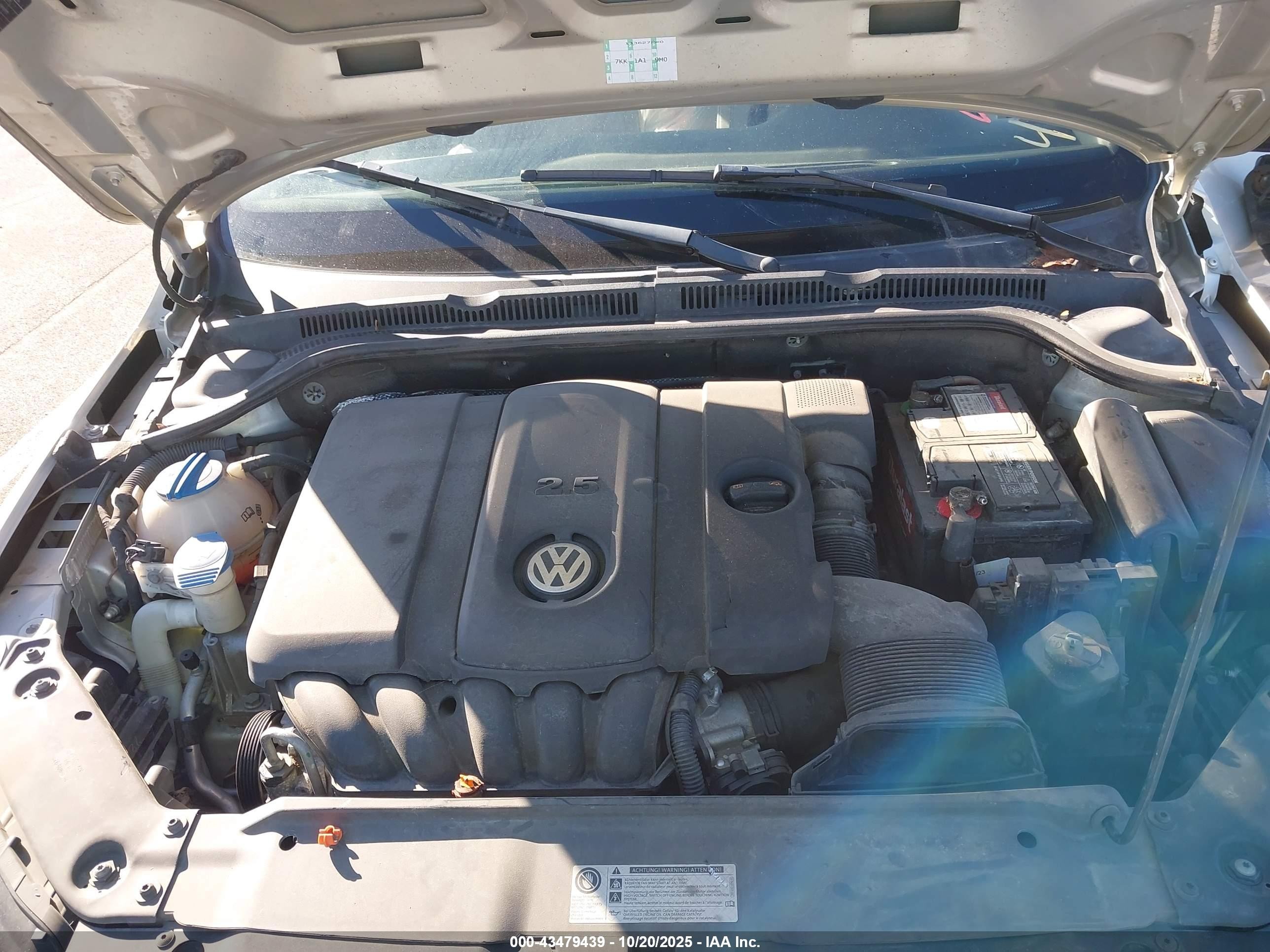 2011 Volkswagen Jetta 2.5l Se White vin: 3VWDX7AJ9BM371555