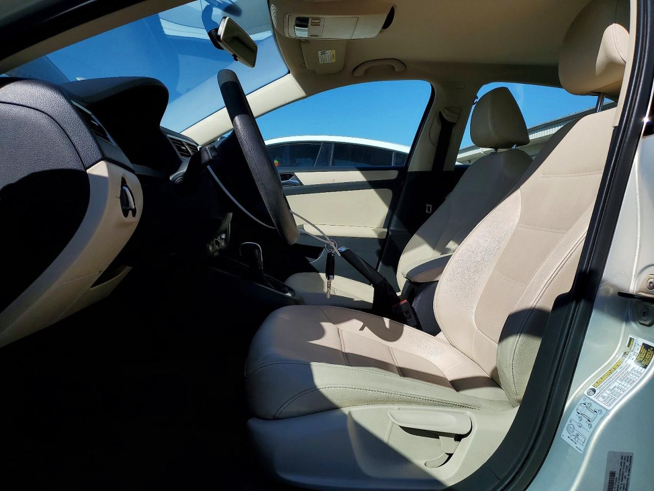 2011 Volkswagen Jetta Se Silver vin: 3VWDX7AJ9BM387514