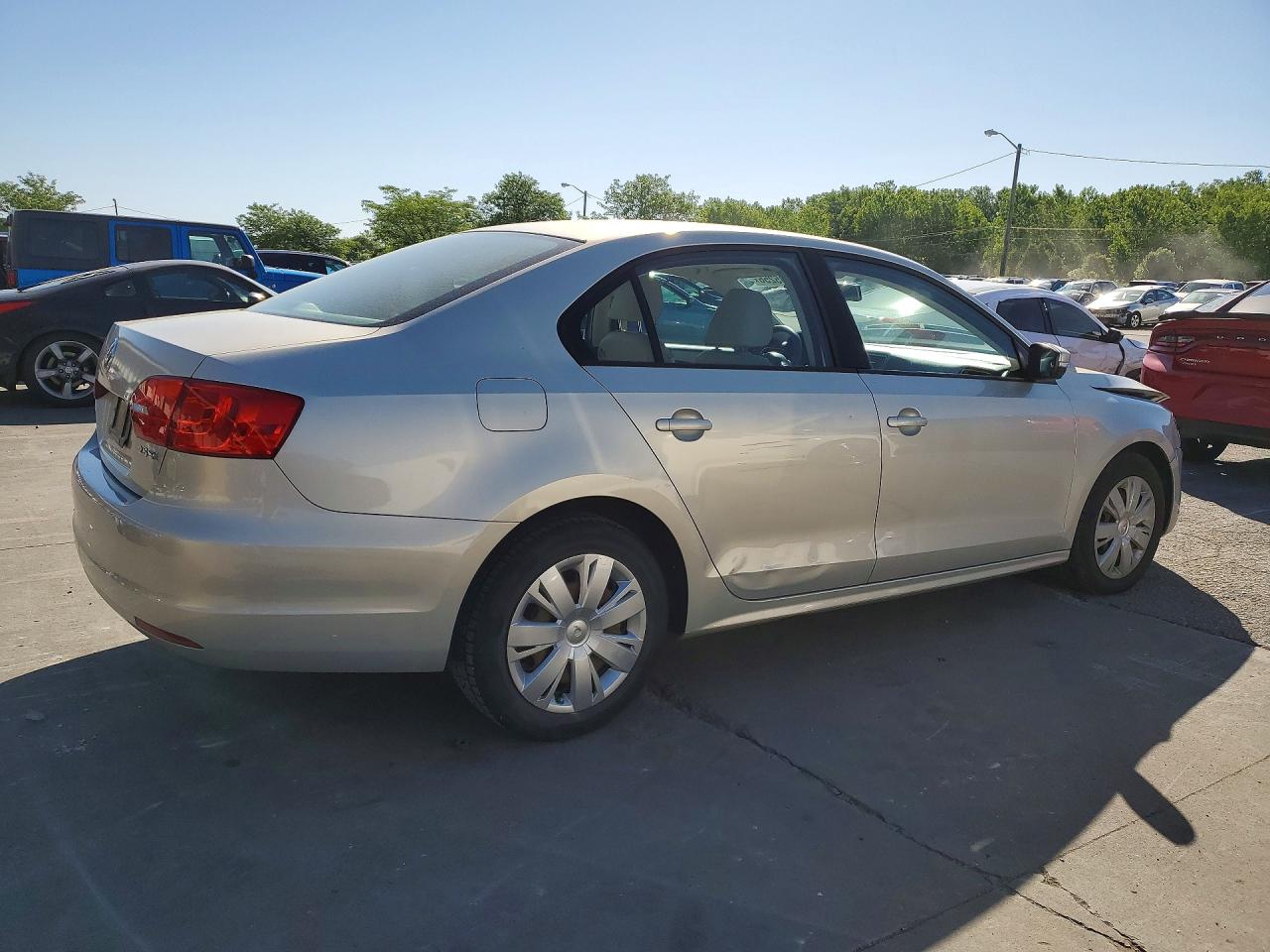 2011 Volkswagen Jetta Se Silver vin: 3VWDX7AJ9BM387514