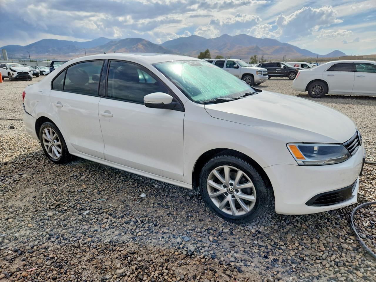 2012 Volkswagen Jetta Se White vin: 3VWDX7AJ9CM386137