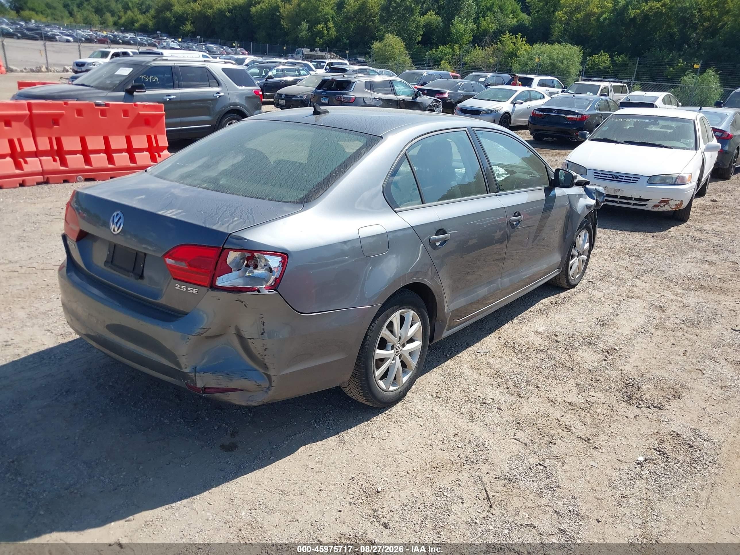 2012 Volkswagen Jetta 2.5l Se Silver vin: 3VWDX7AJ9CM412543