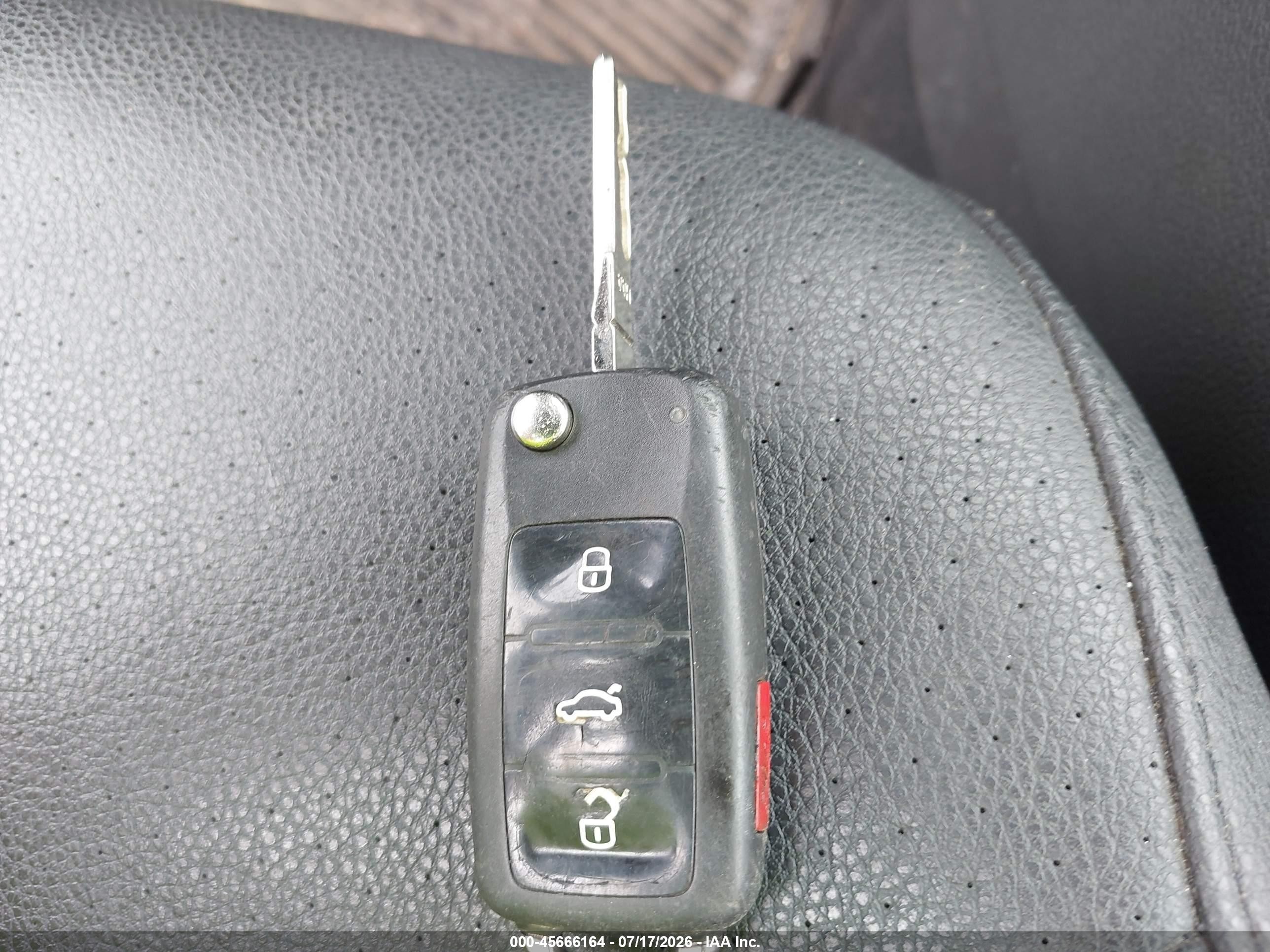 2012 Volkswagen Jetta 2.5l Se Silver vin: 3VWDX7AJ9CM416947