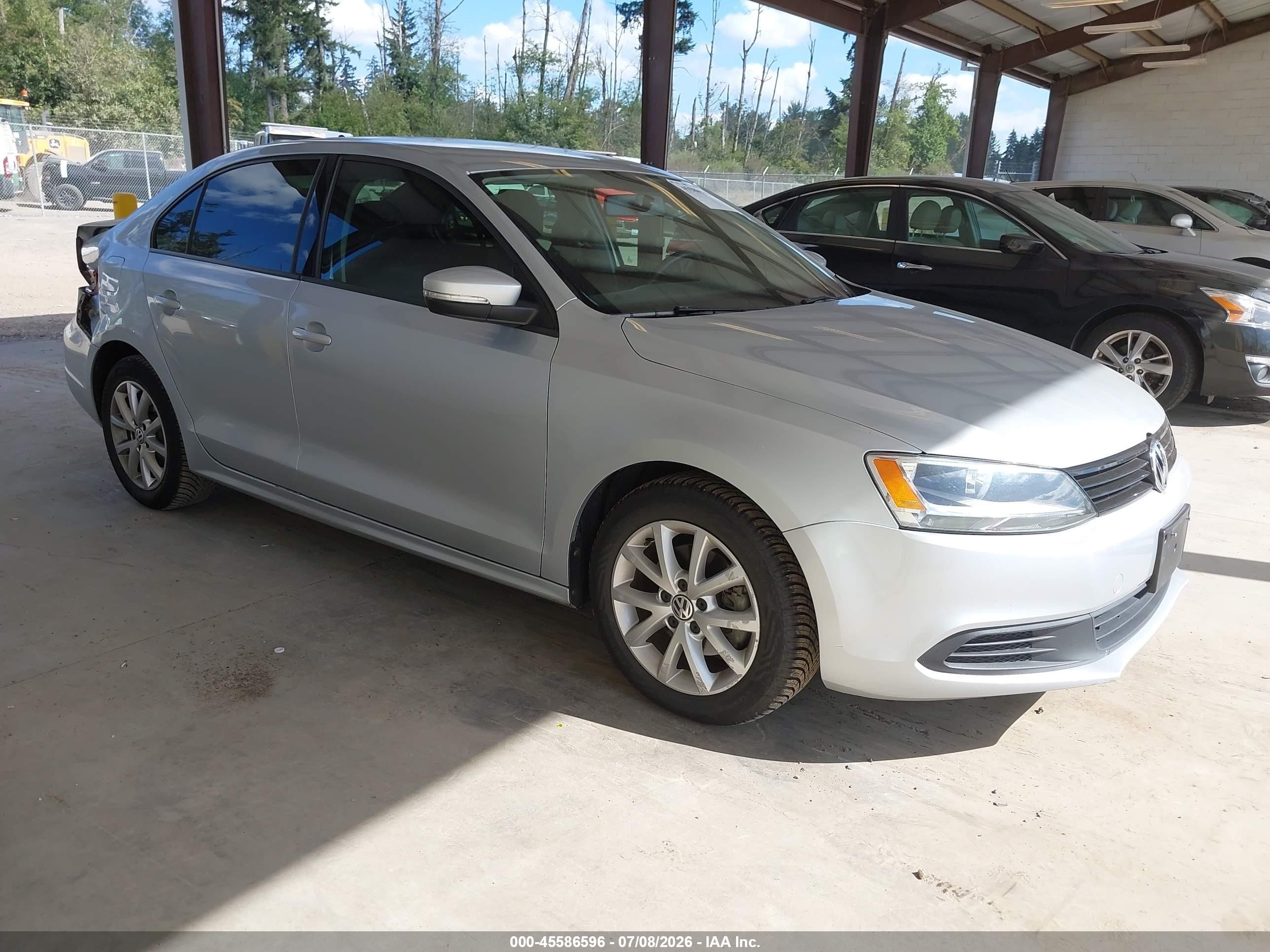 2012 Volkswagen Jetta 2.5l Se Silver vin: 3VWDX7AJ9CM462245