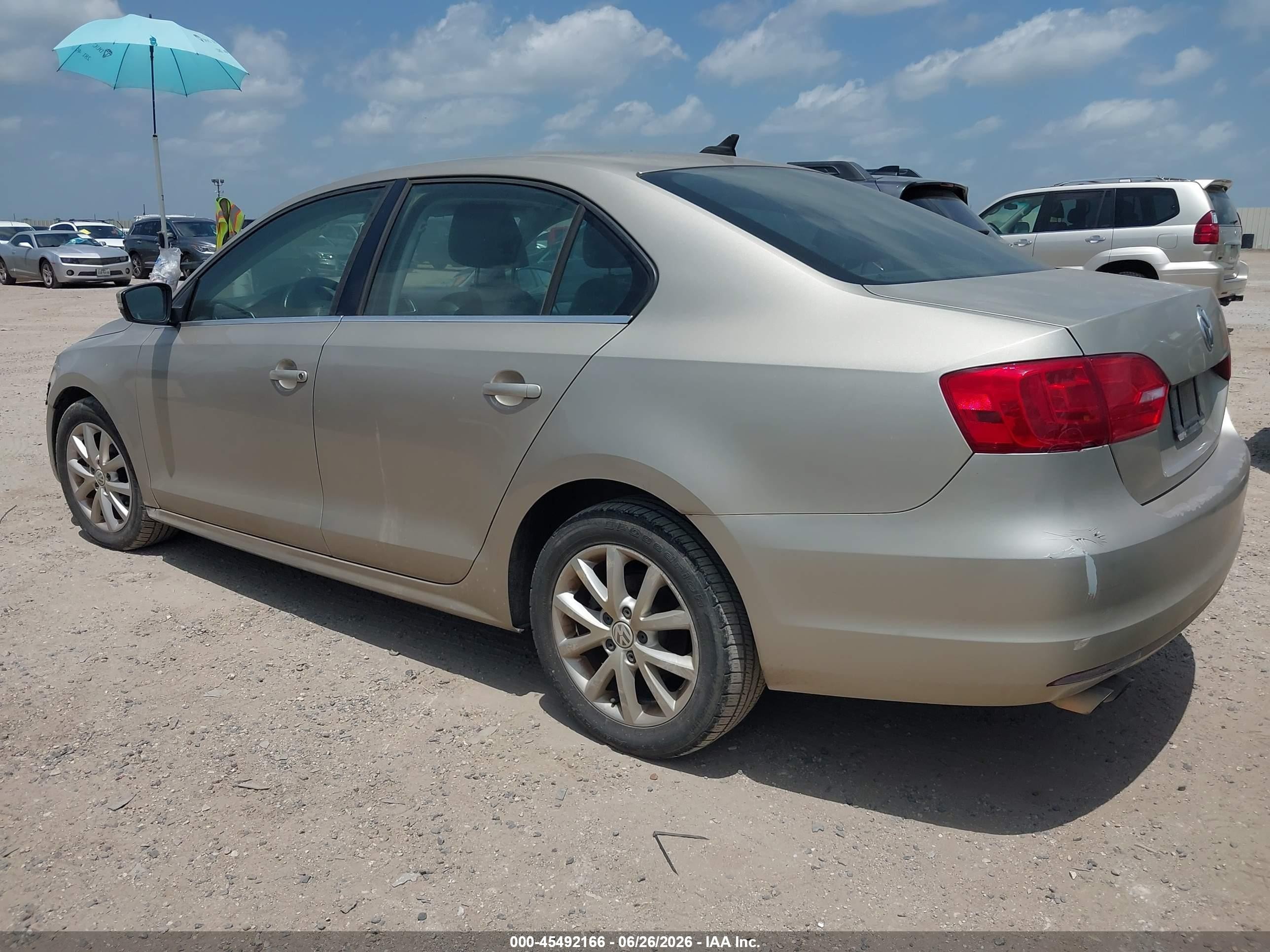 2013 Volkswagen Jetta 2.5l Se Gold vin: 3VWDX7AJ9DM265450