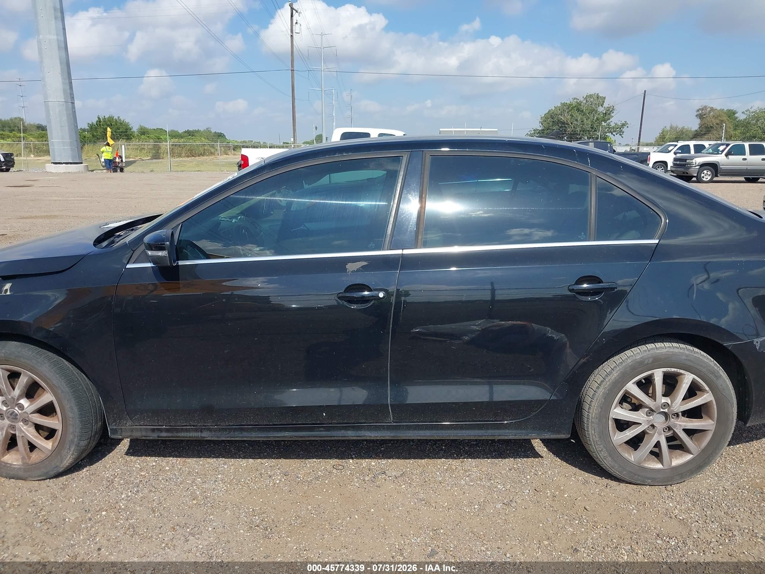 2013 Volkswagen Jetta 2.5l Se Black vin: 3VWDX7AJ9DM357173
