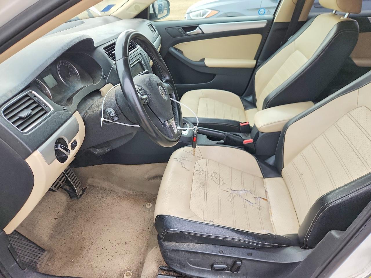 2013 Volkswagen Jetta Se Белый vin: 3VWDX7AJ9DM412625