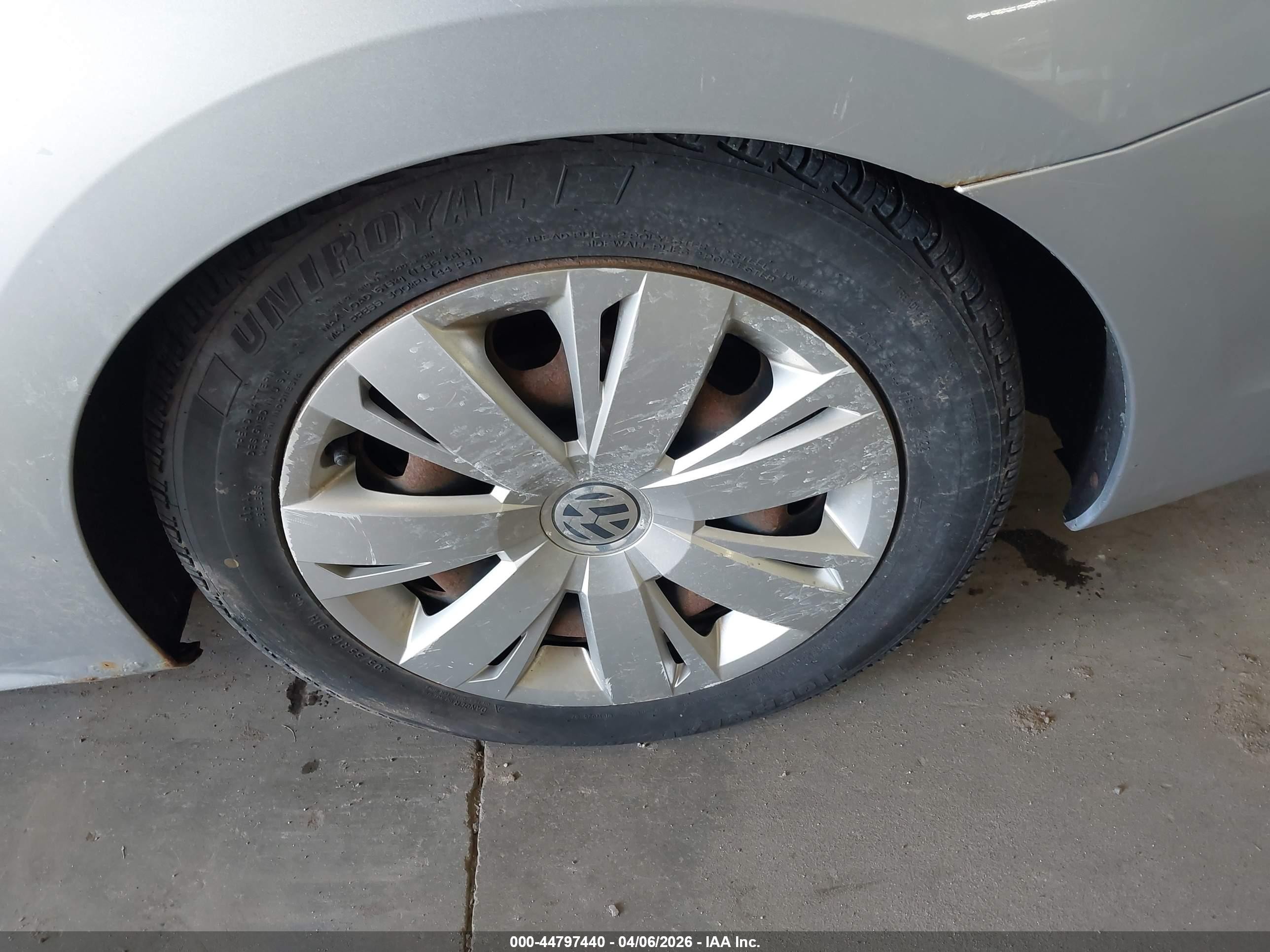 2011 Volkswagen Jetta 2.5l Se Silver vin: 3VWDX7AJXBM337706