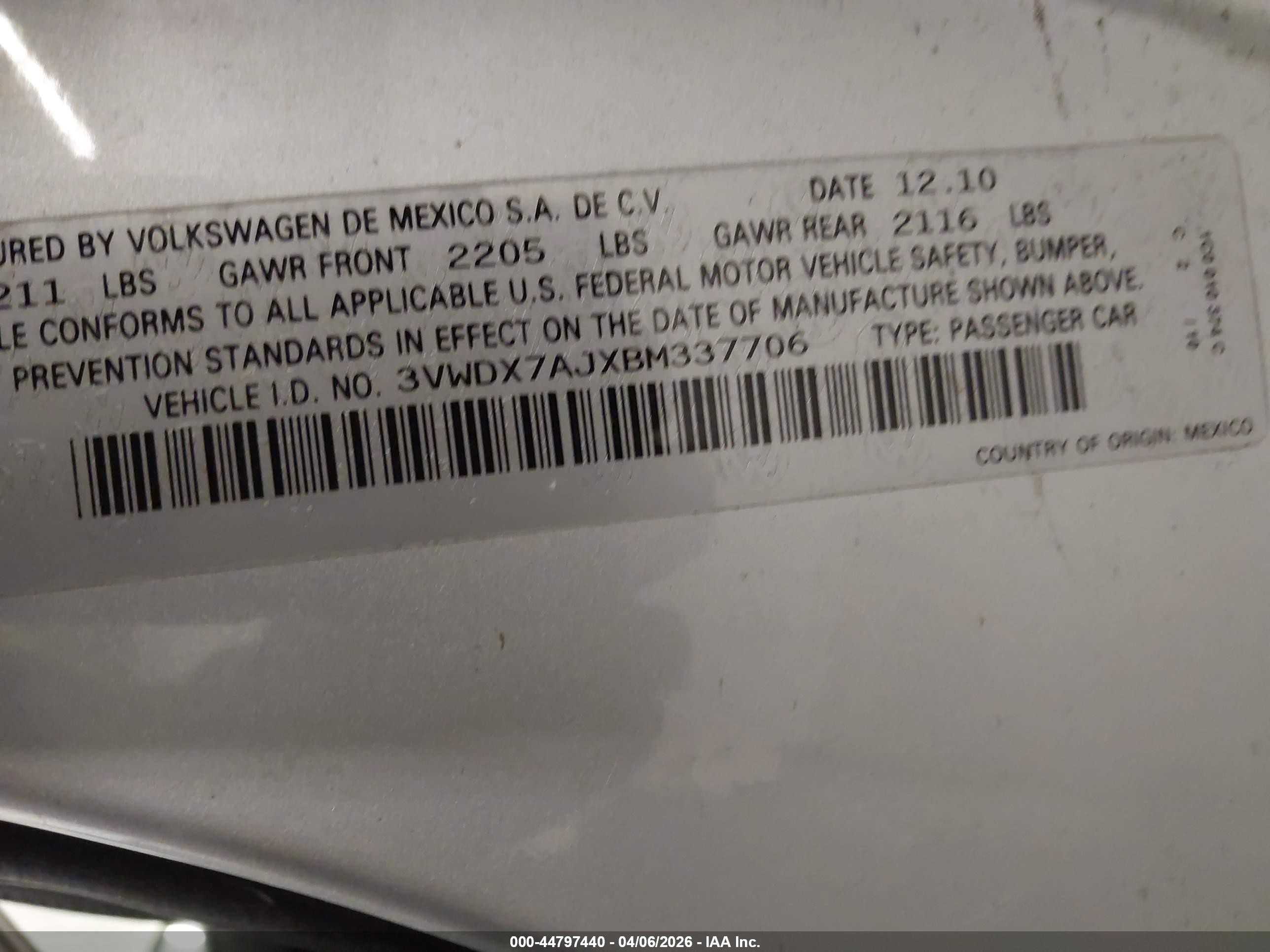 2011 Volkswagen Jetta 2.5l Se Silver vin: 3VWDX7AJXBM337706