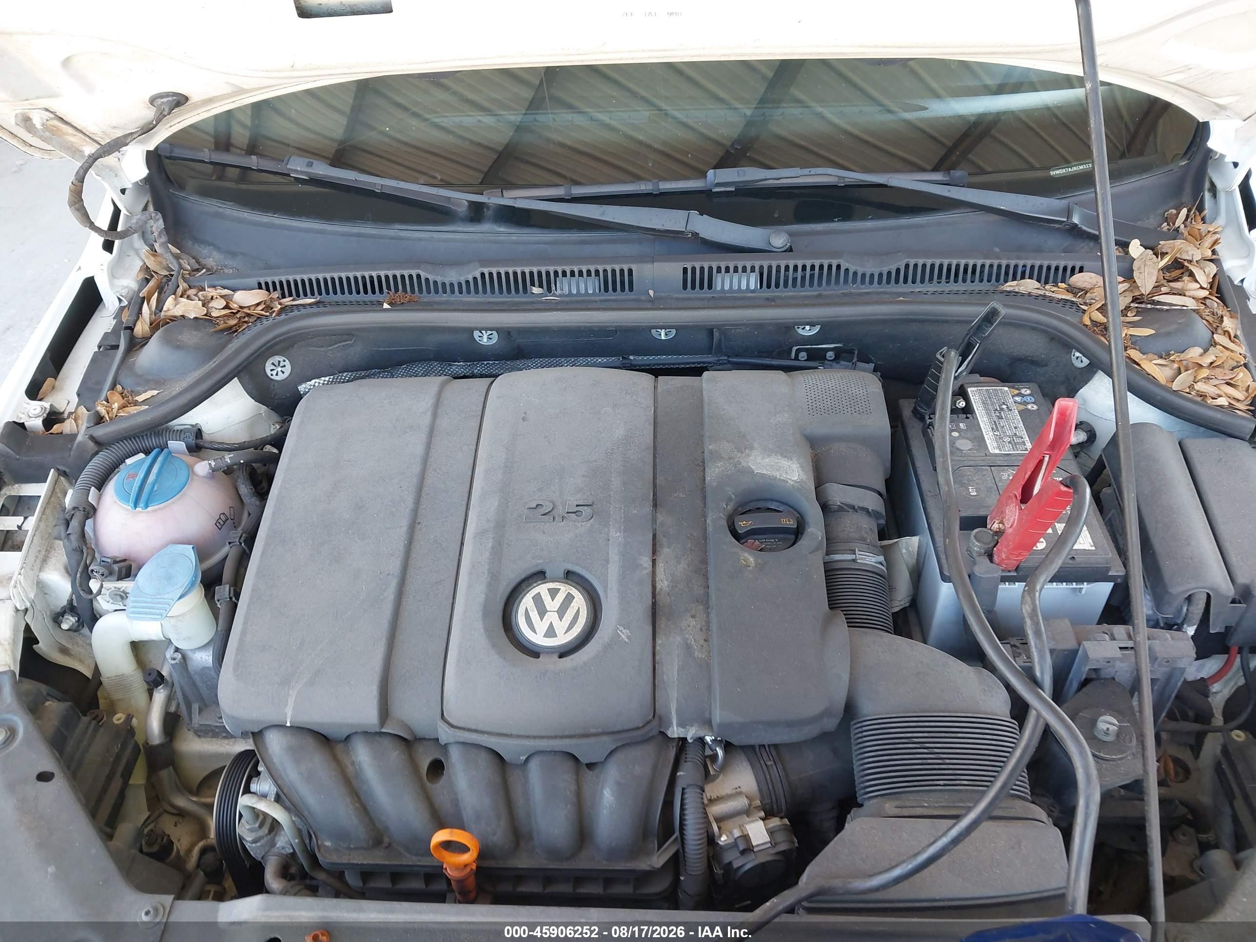 2012 Volkswagen Jetta 2.5l Se White vin: 3VWDX7AJXCM323306