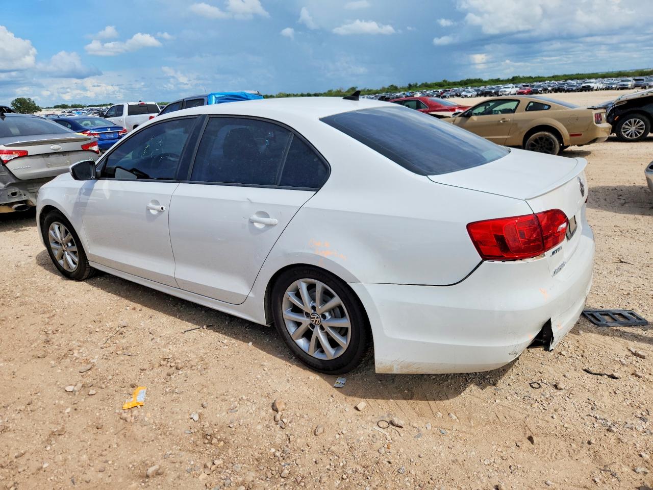 2012 Volkswagen Jetta Se Белый vin: 3VWDX7AJXCM324181