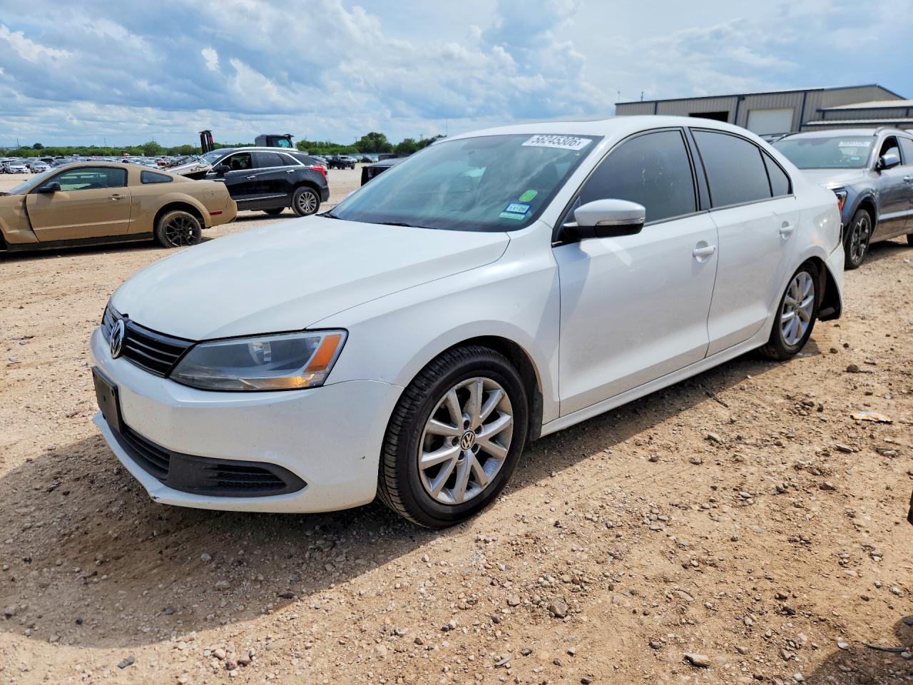 3VWDX7AJXCM324181