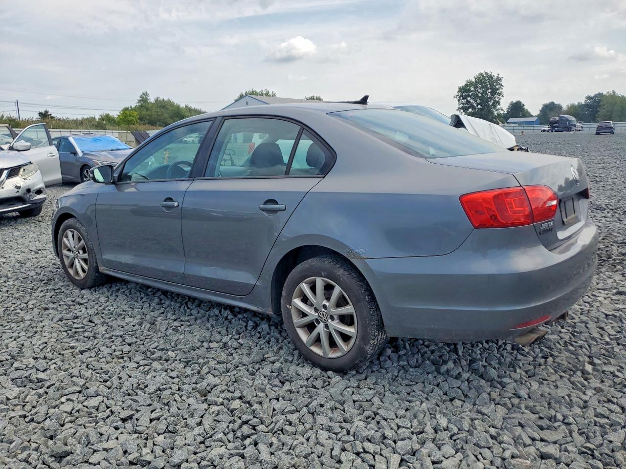 2012 Volkswagen Jetta Se Gray vin: 3VWDX7AJXCM386566