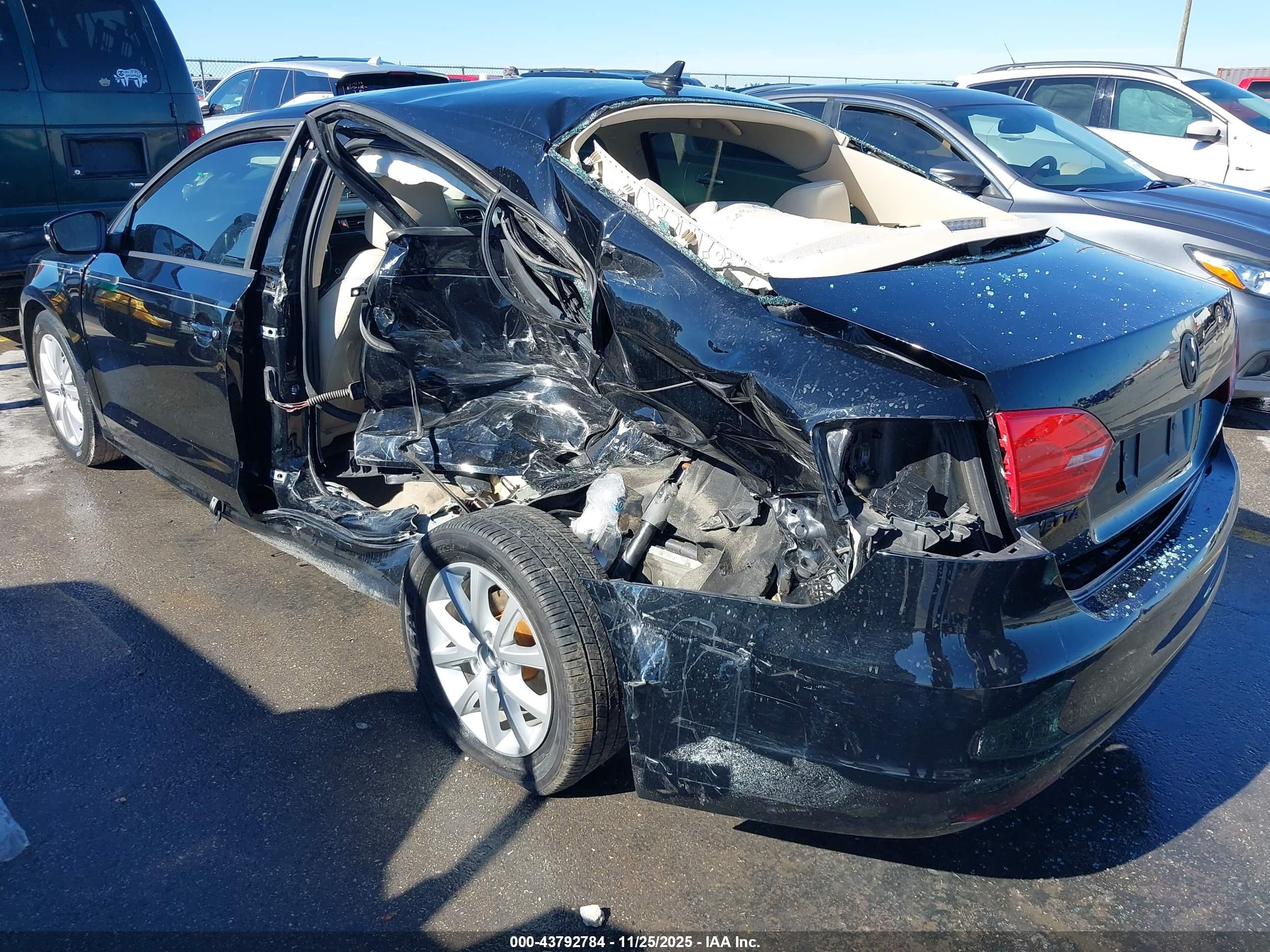 2012 Volkswagen Jetta 2.5l Se Black vin: 3VWDX7AJXCM473710