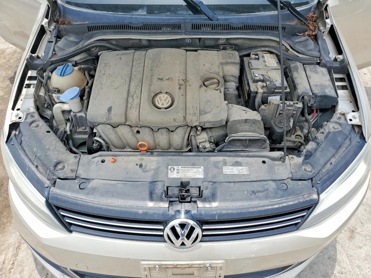 2013 Volkswagen Jetta Se Желто-коричневый vin: 3VWDX7AJXDM303915