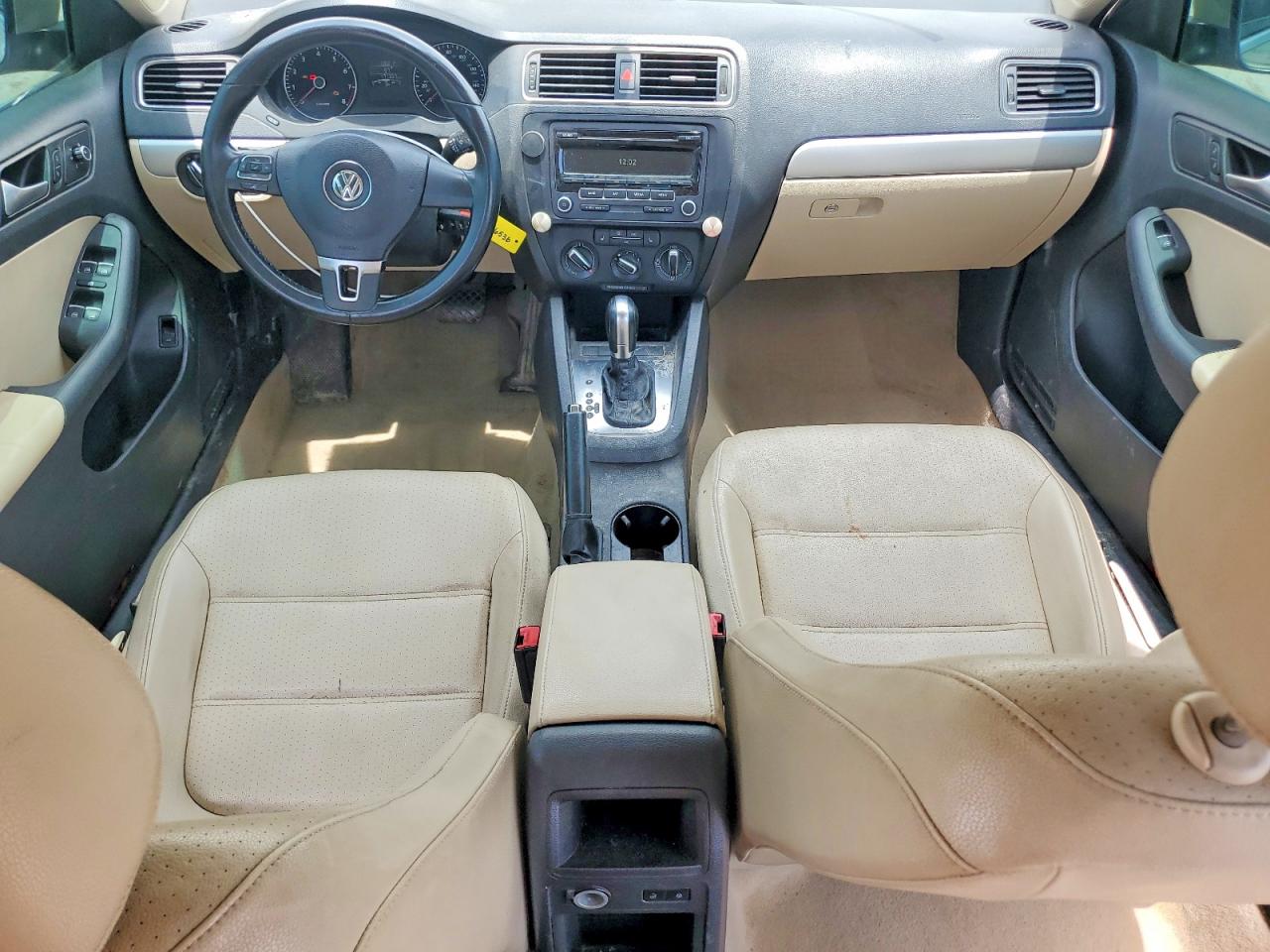 2013 Volkswagen Jetta Se Желто-коричневый vin: 3VWDX7AJXDM303915