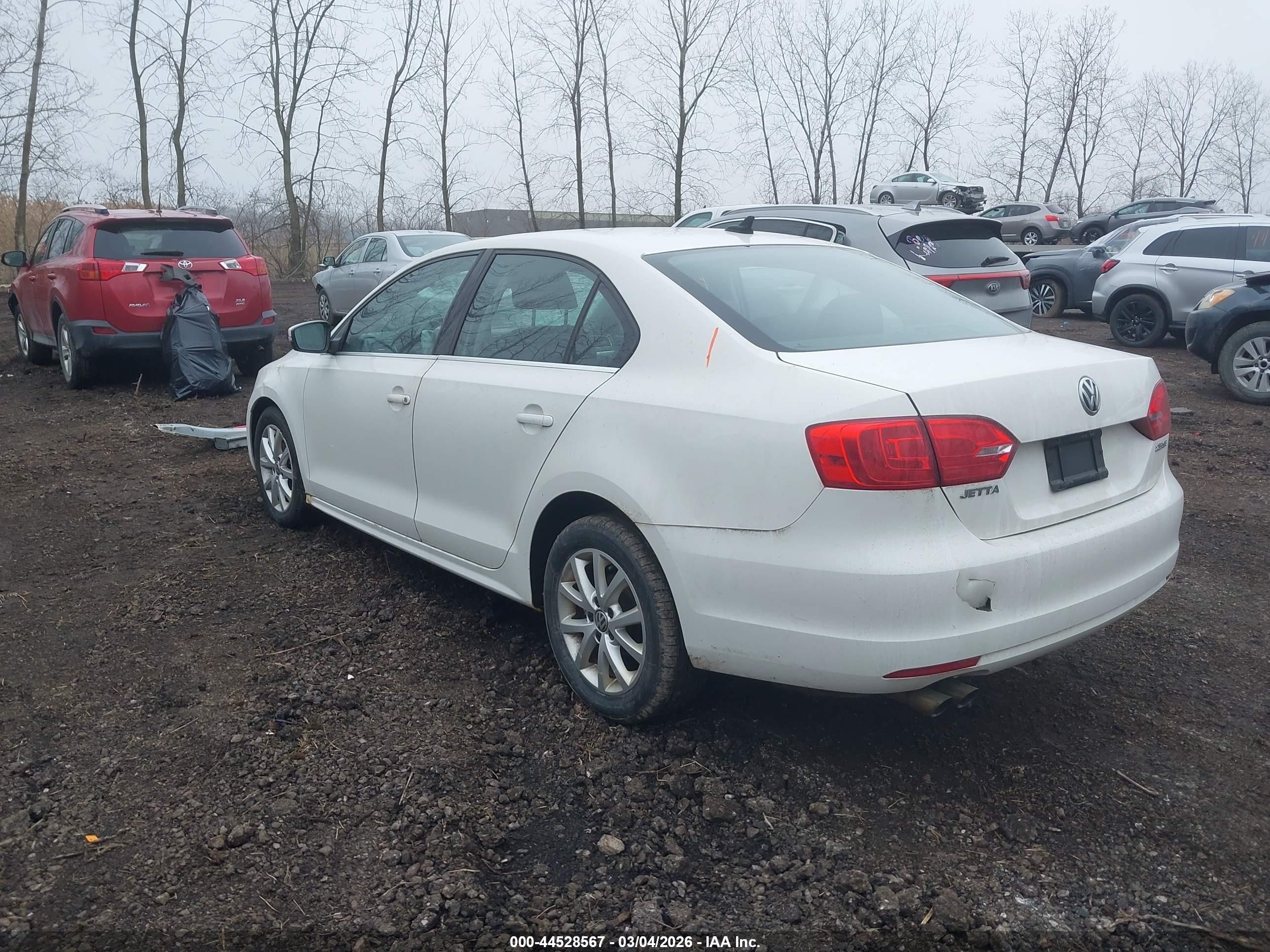 2013 Volkswagen Jetta Se White vin: 3VWDX7AJXDM358221