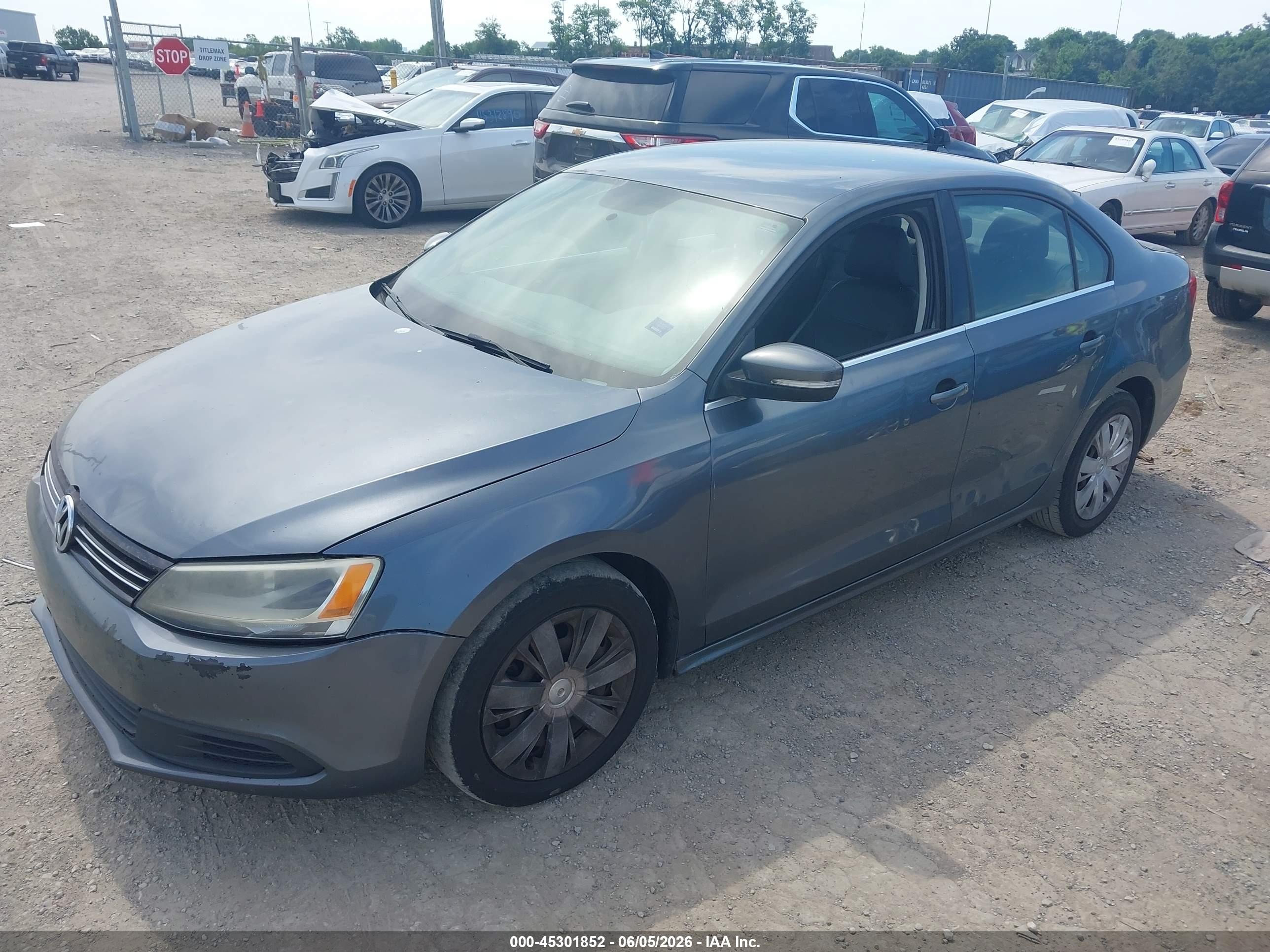 2013 Volkswagen Jetta 2.5l Se Gray vin: 3VWDX7AJXDM388058