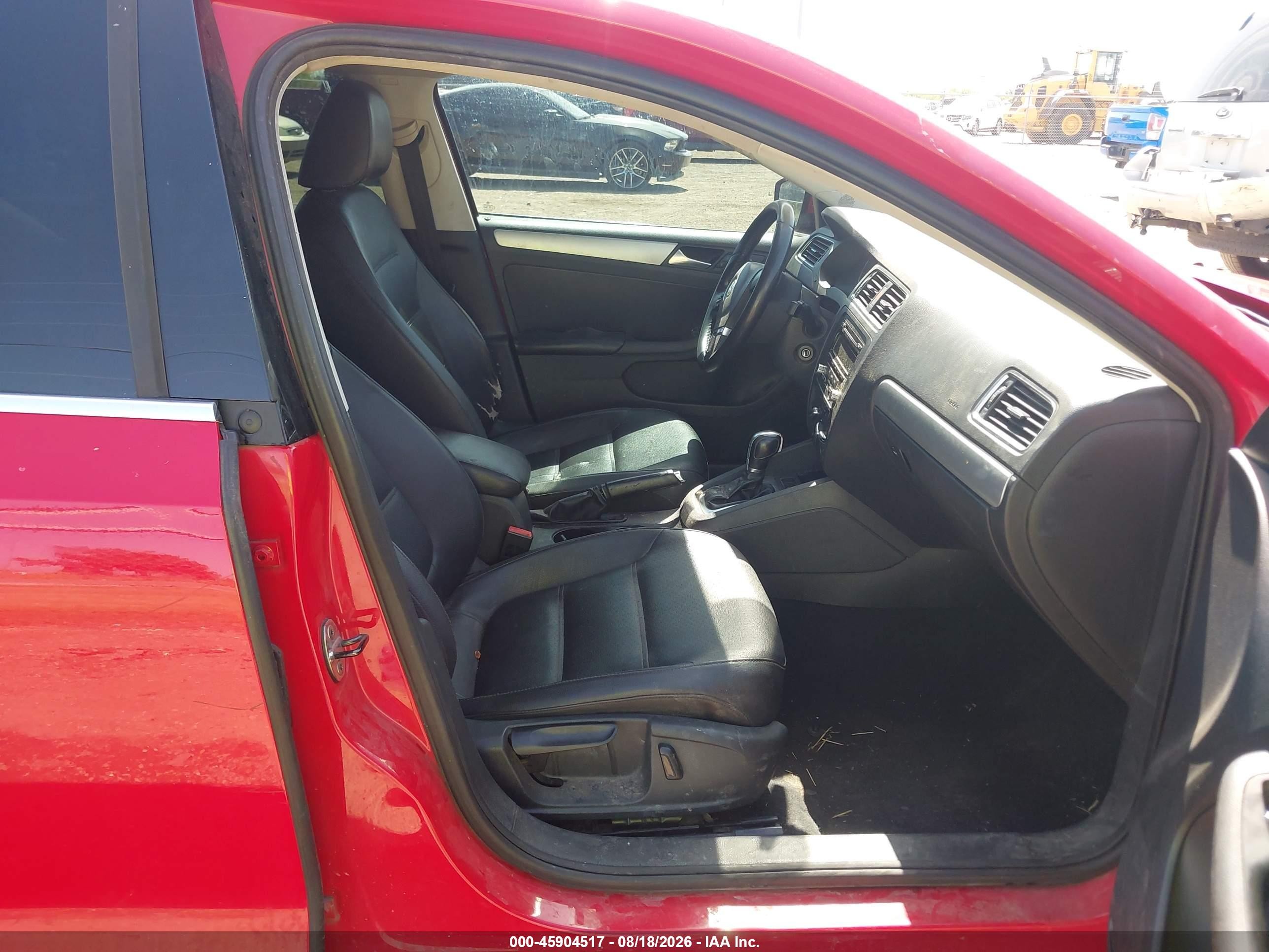 2013 Volkswagen Jetta 2.5l Se Red vin: 3VWDX7AJXDM389579