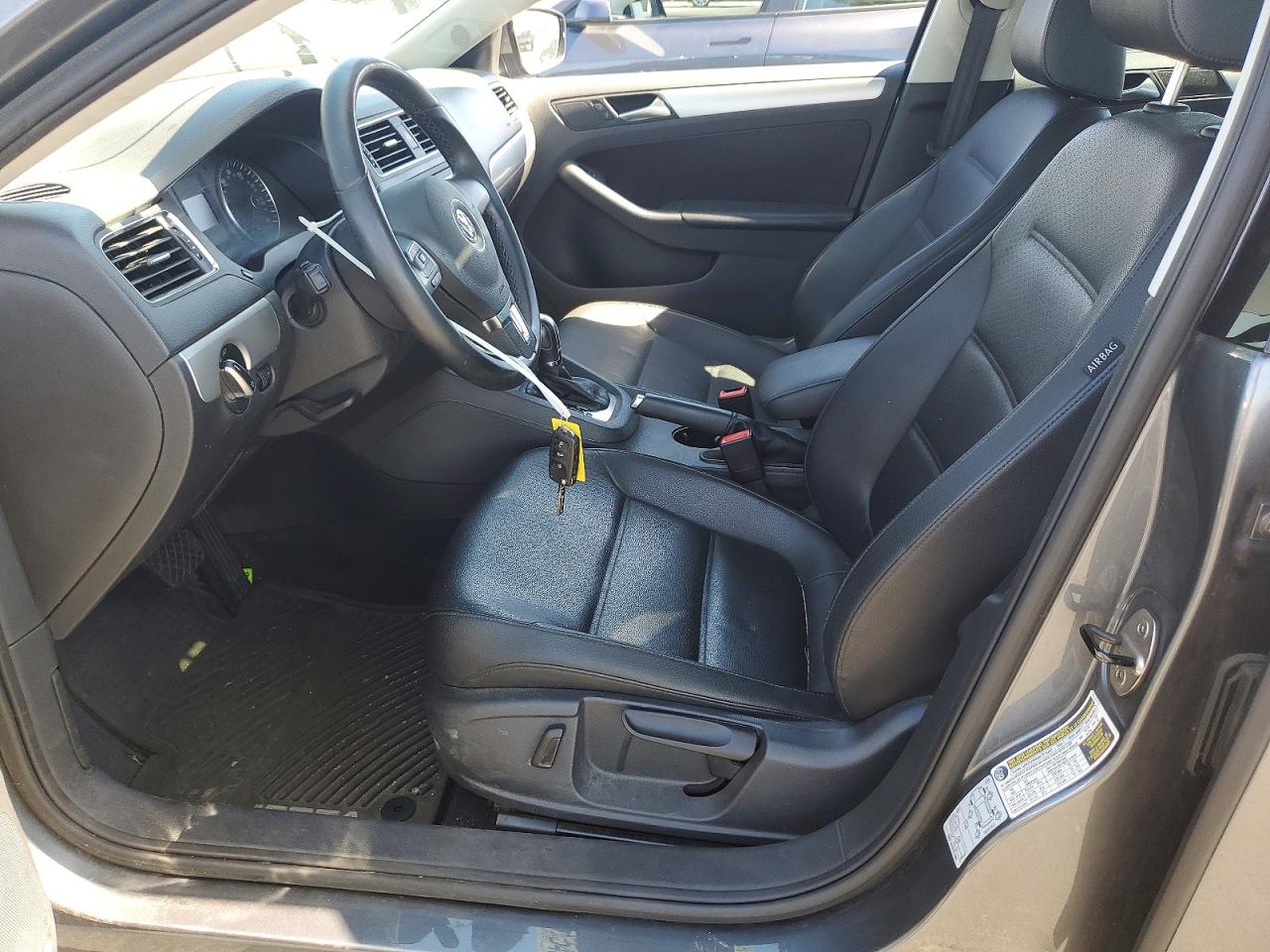 2013 Volkswagen Jetta Se Gray vin: 3VWDX7AJXDM411094