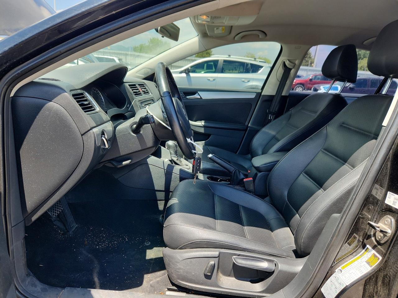 2013 Volkswagen Jetta Se Black vin: 3VWDX7AJXDM436559