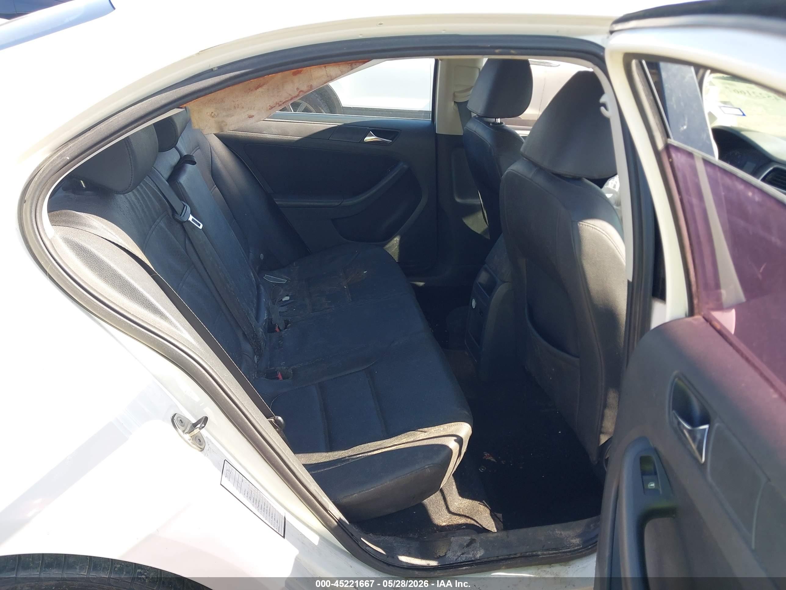 2011 Volkswagen Jetta 2.5l Se White vin: 3VWDZ7AJ0BM360387
